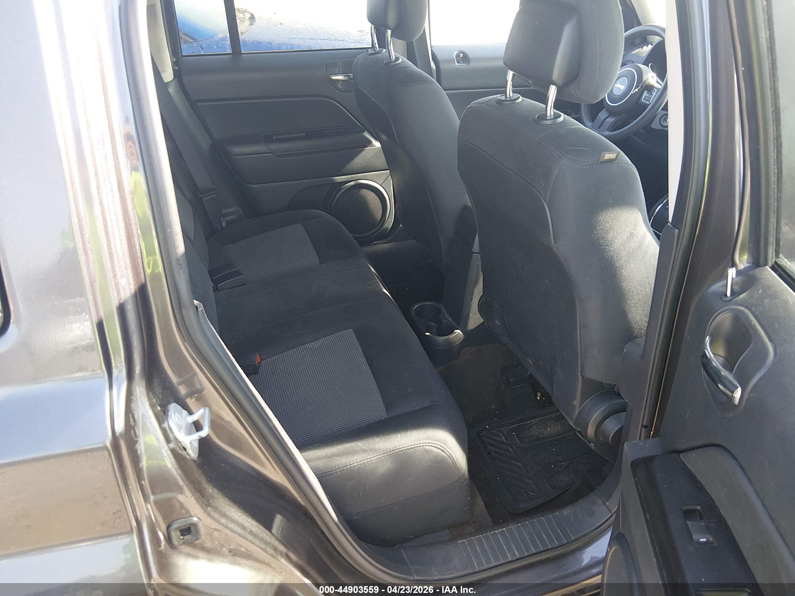 JEEP PATRIOT image 8