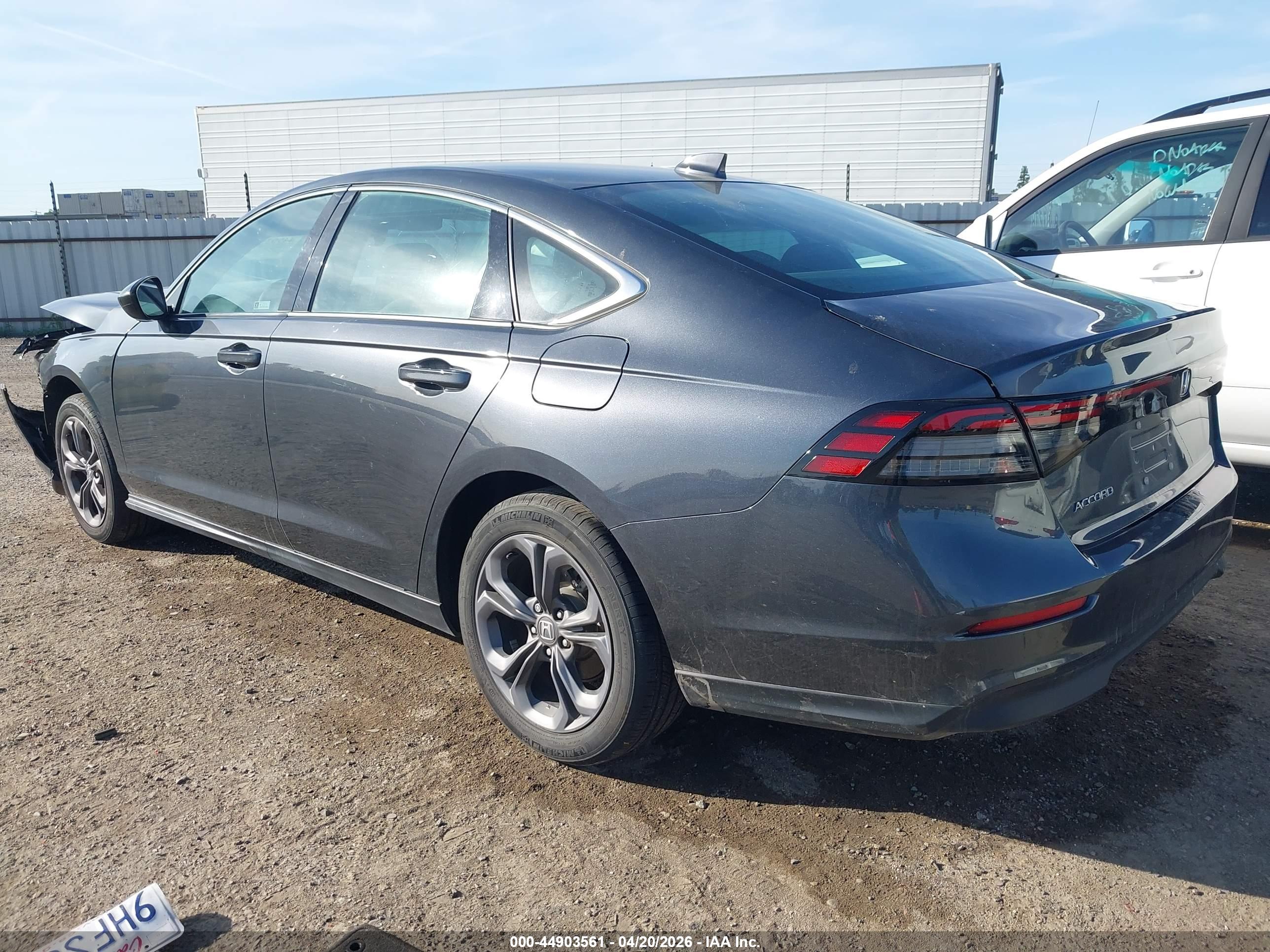HONDA ACCORD image 3