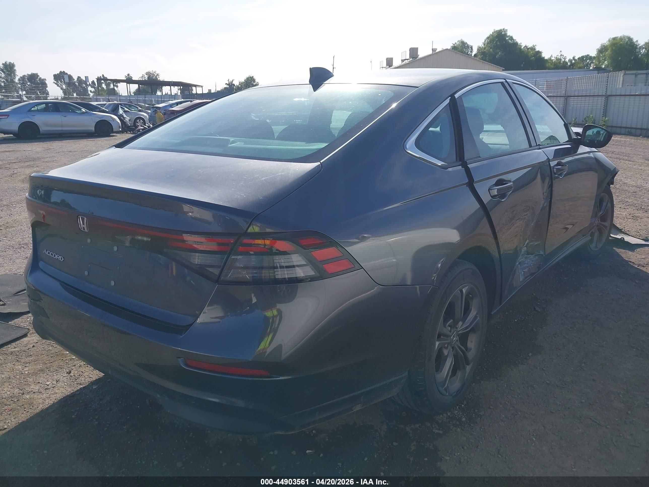 HONDA ACCORD image 4