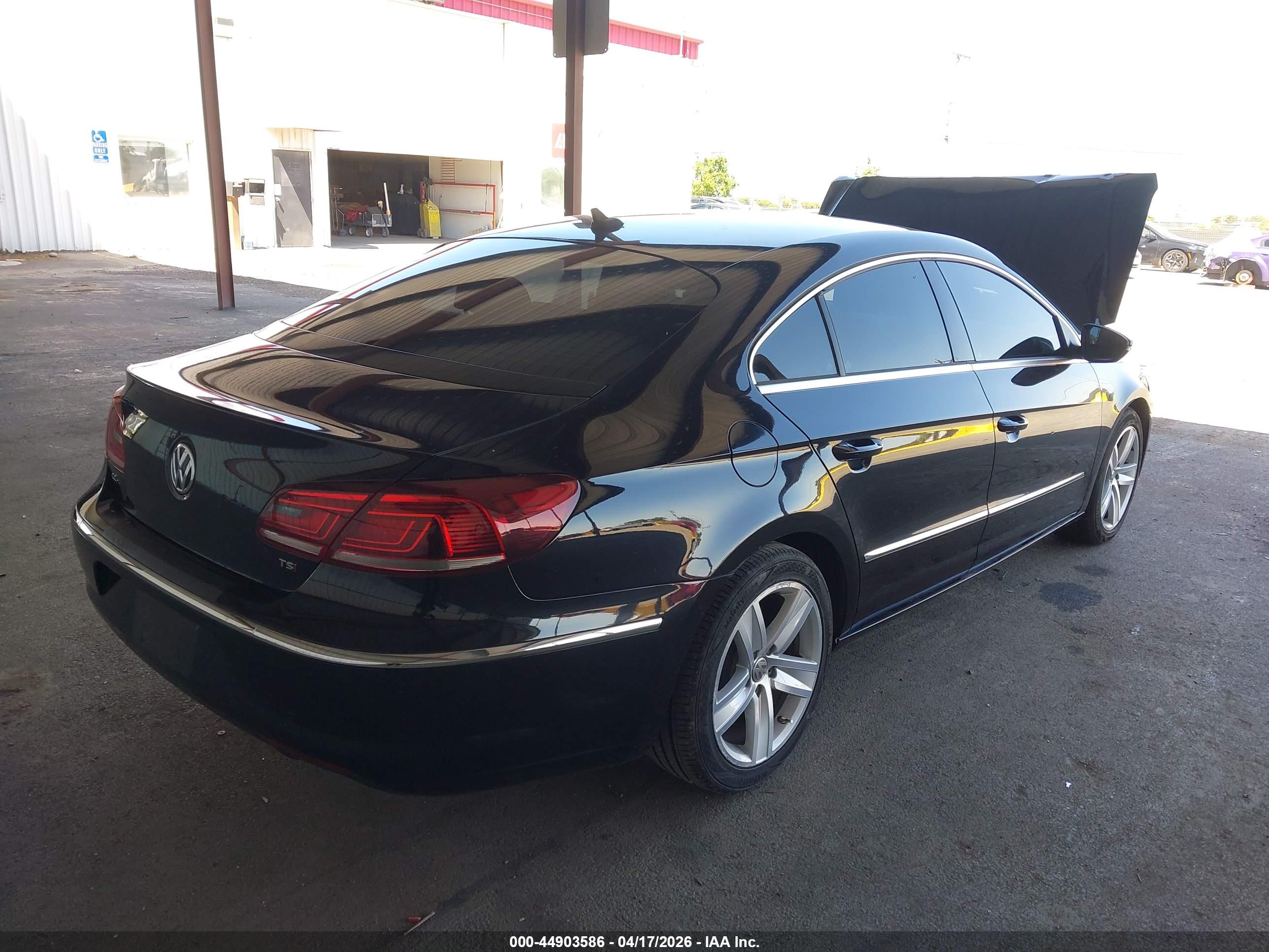 VOLKSWAGEN CC image 4
