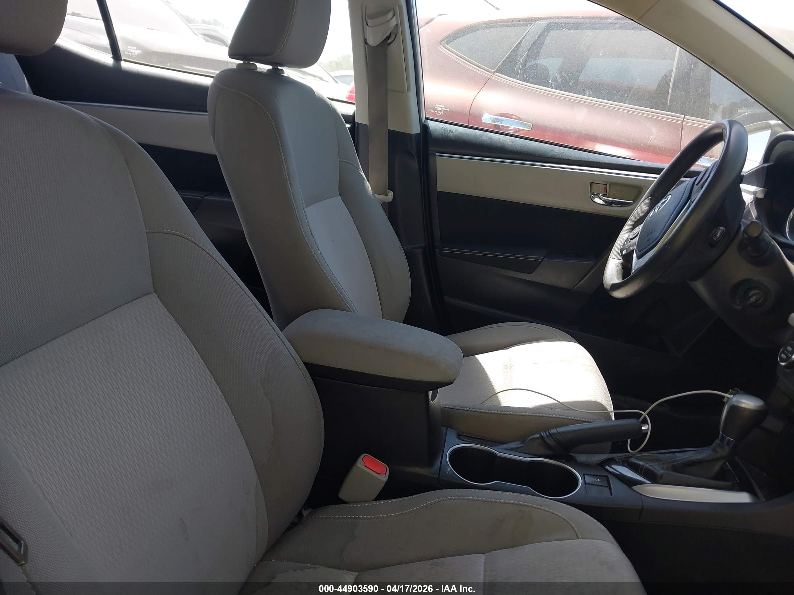 TOYOTA COROLLA image 5