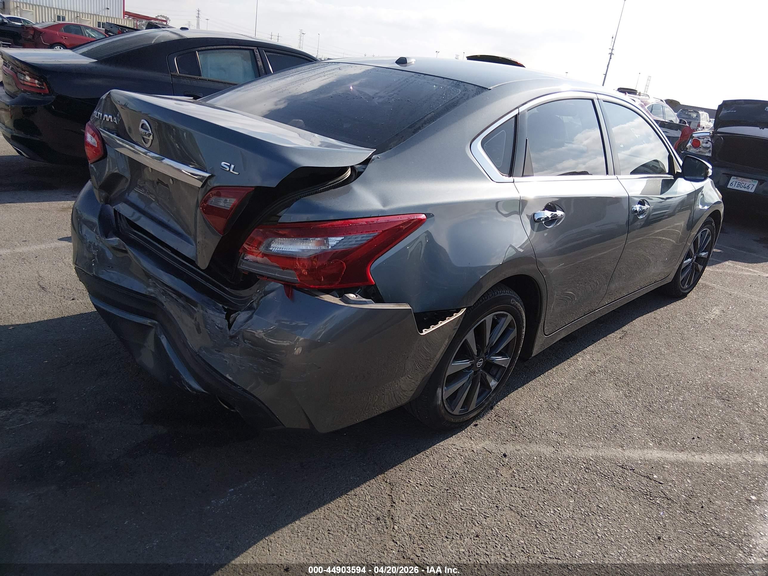 NISSAN ALTIMA image 4