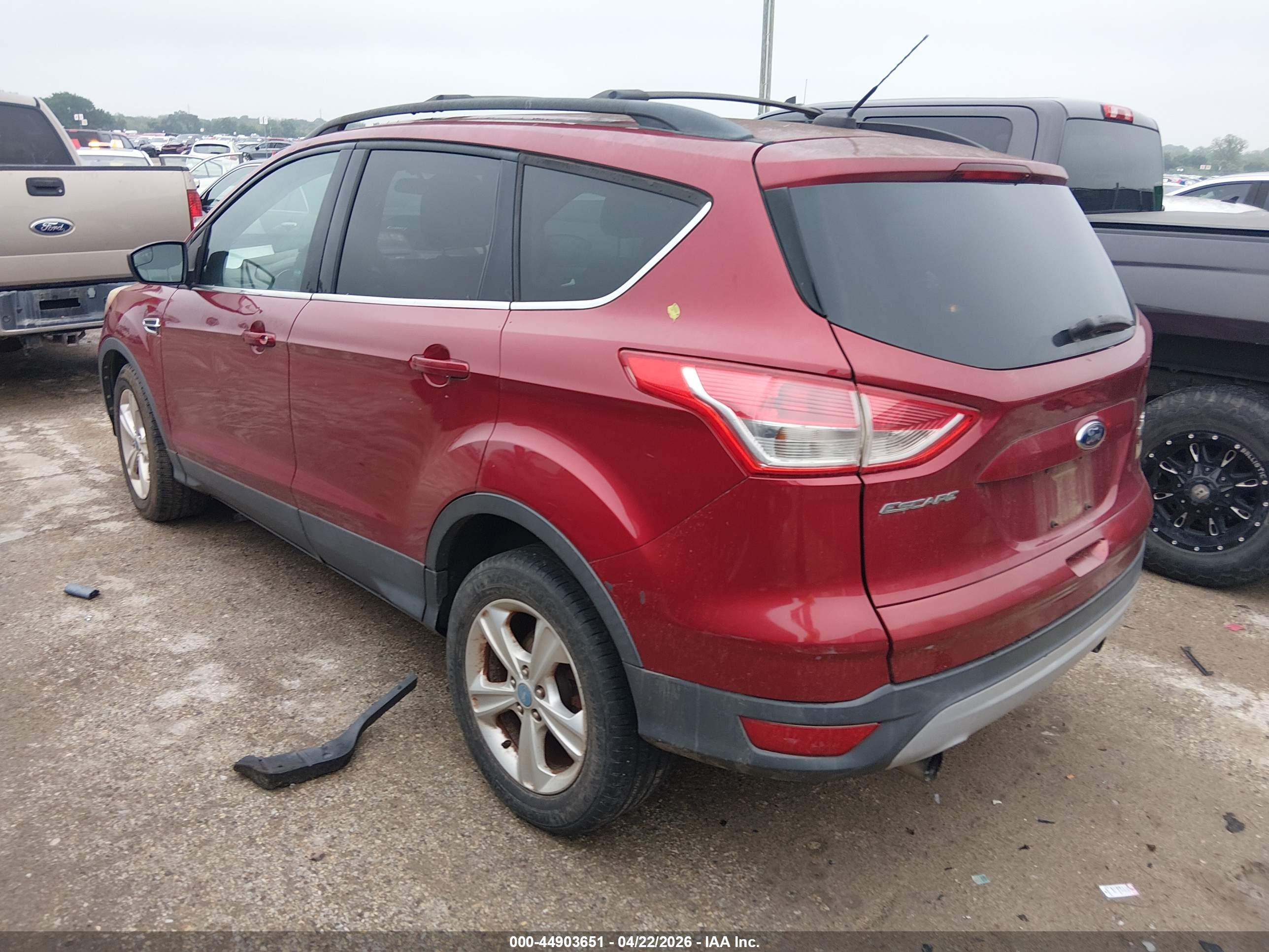 FORD ESCAPE image 3