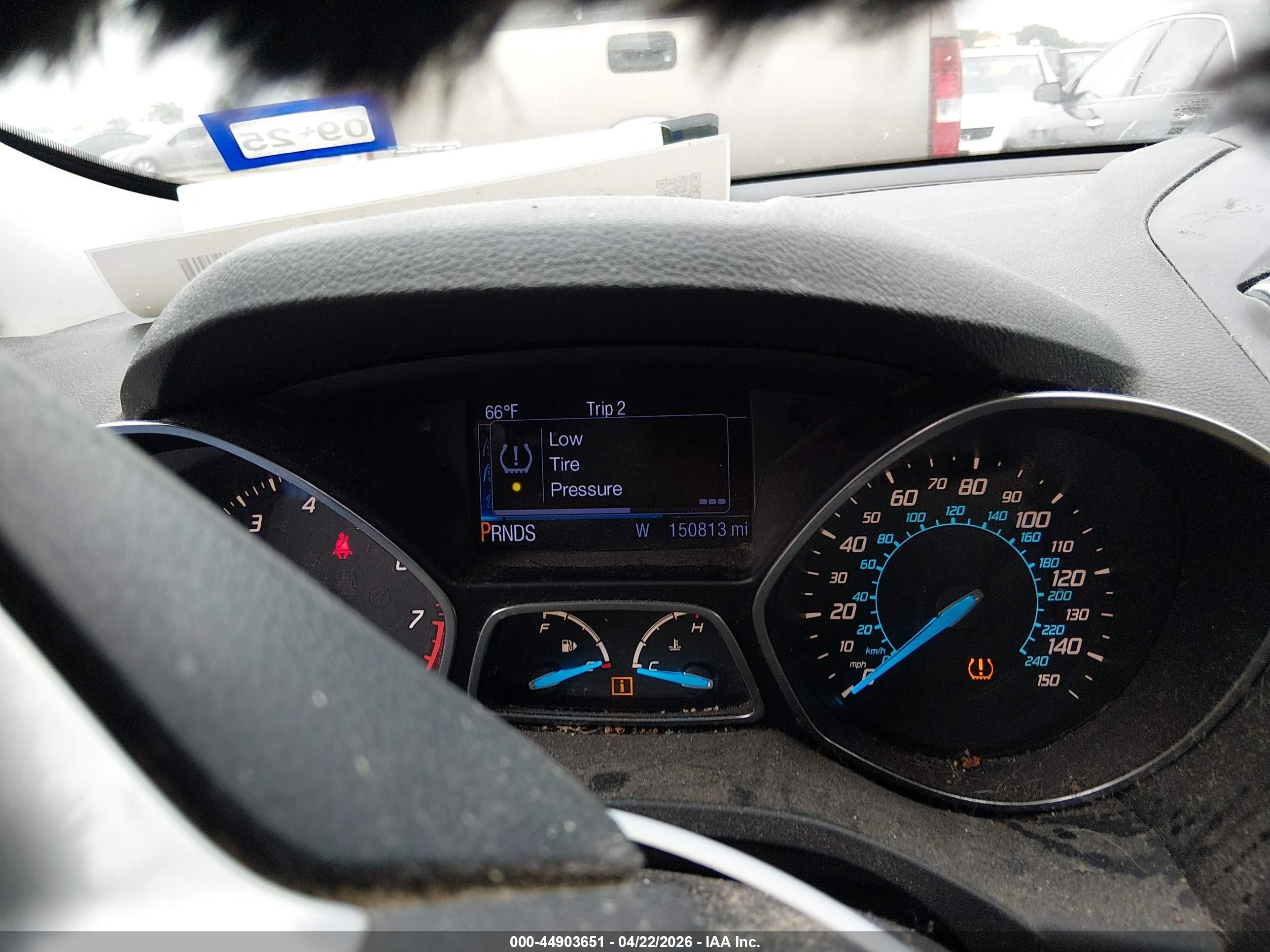 FORD ESCAPE image 7