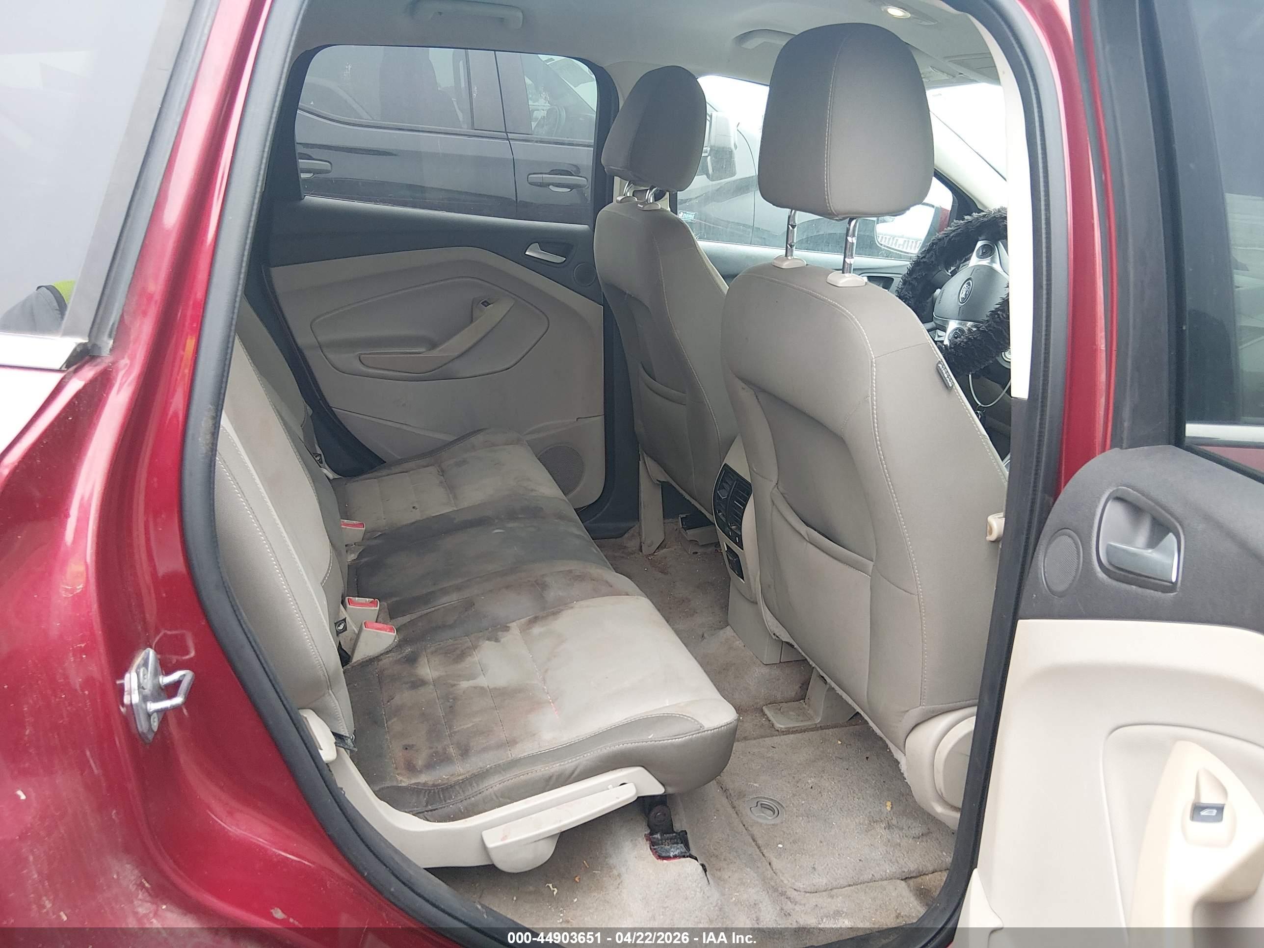 FORD ESCAPE image 8
