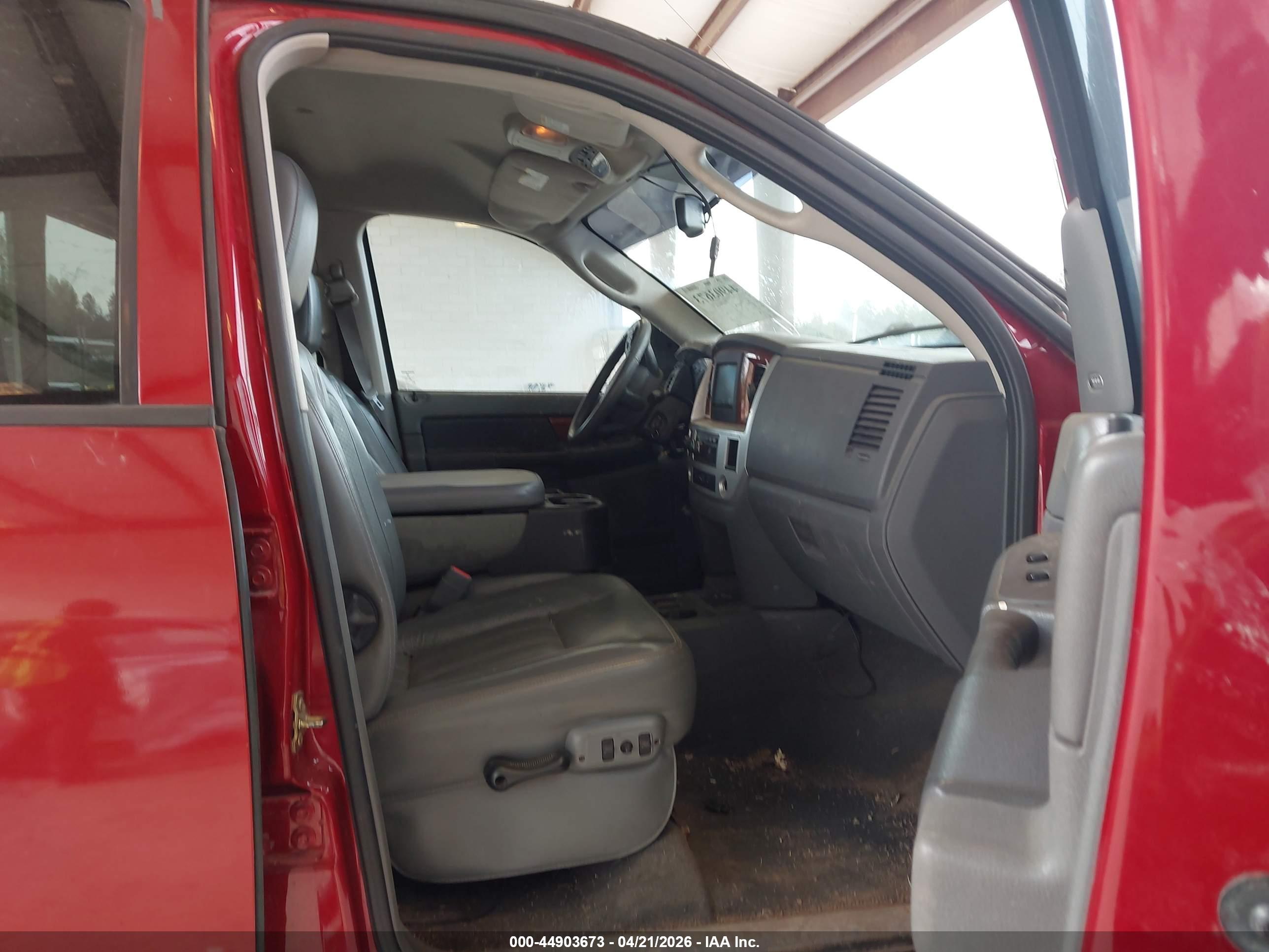 DODGE RAM image 5