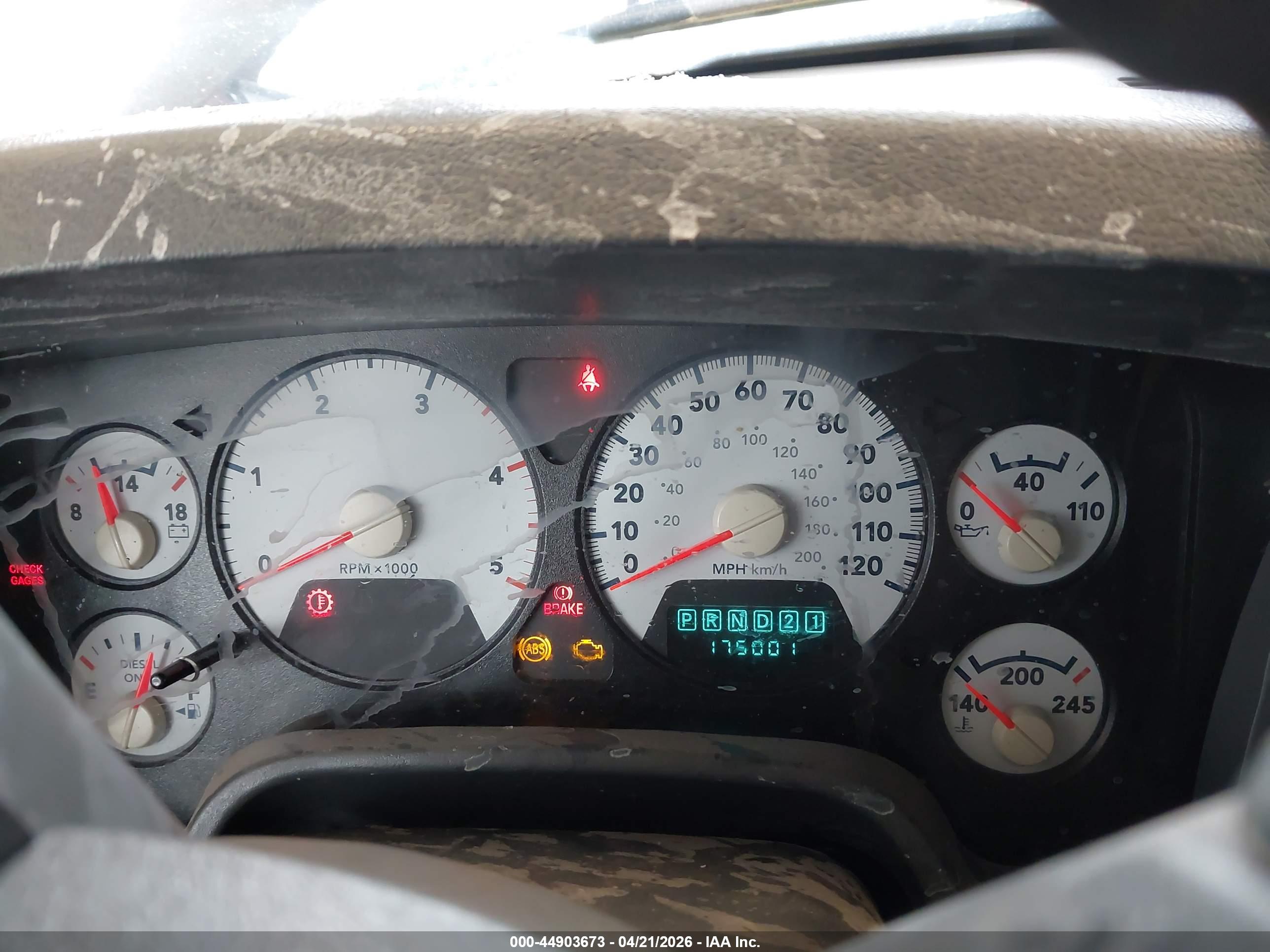 DODGE RAM image 7