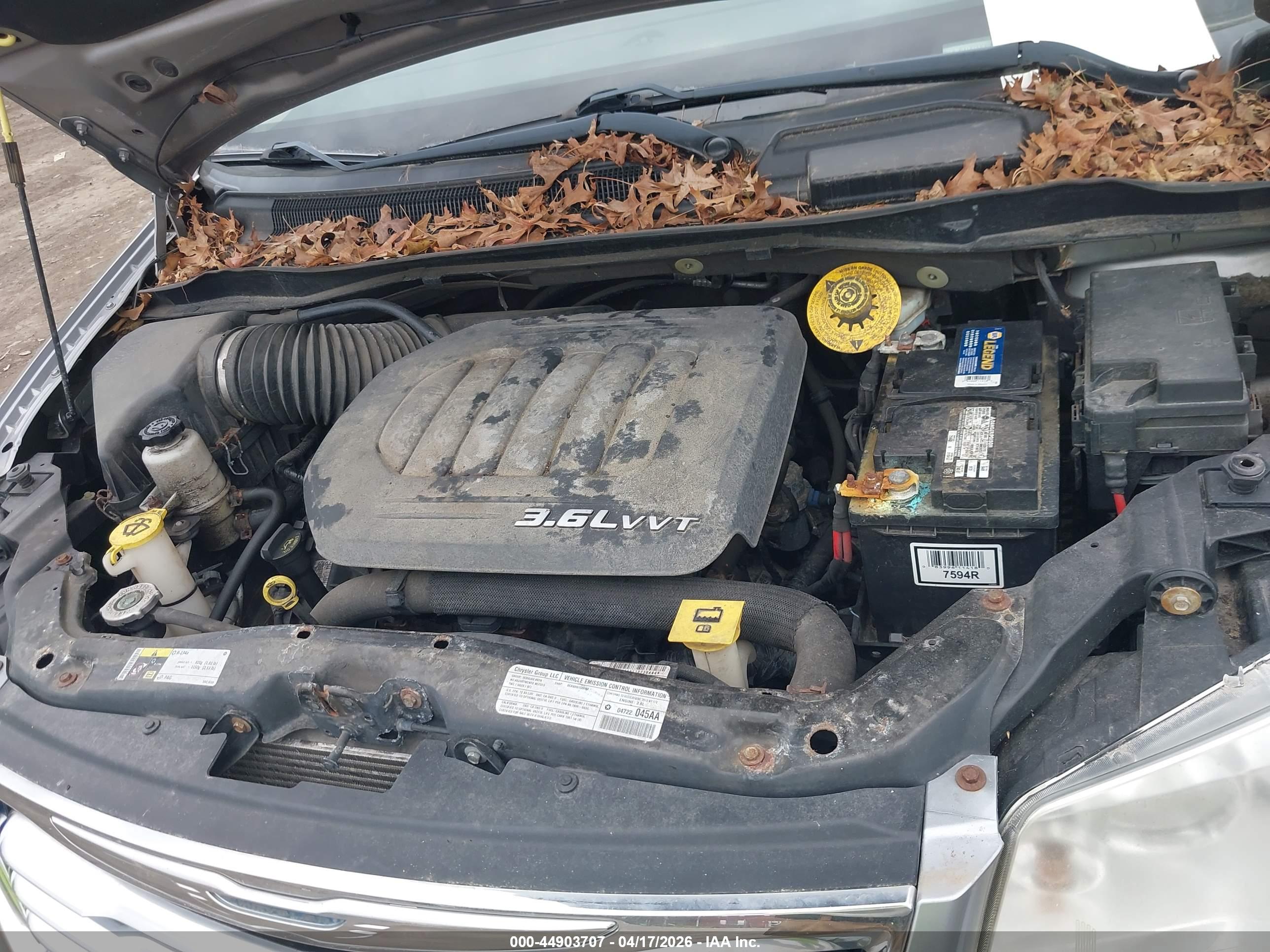 CHRYSLER TOWN image 10