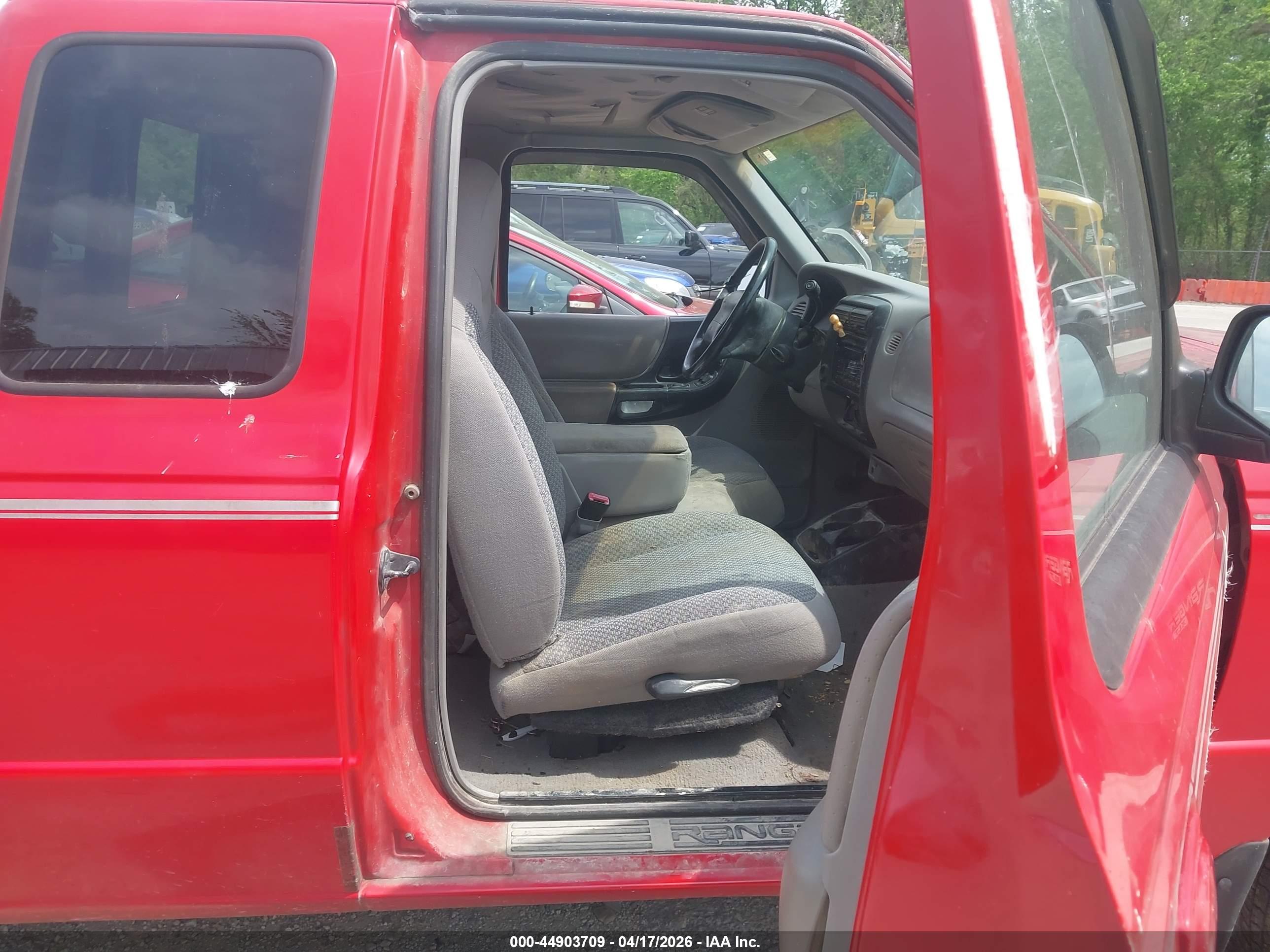 FORD RANGER image 8