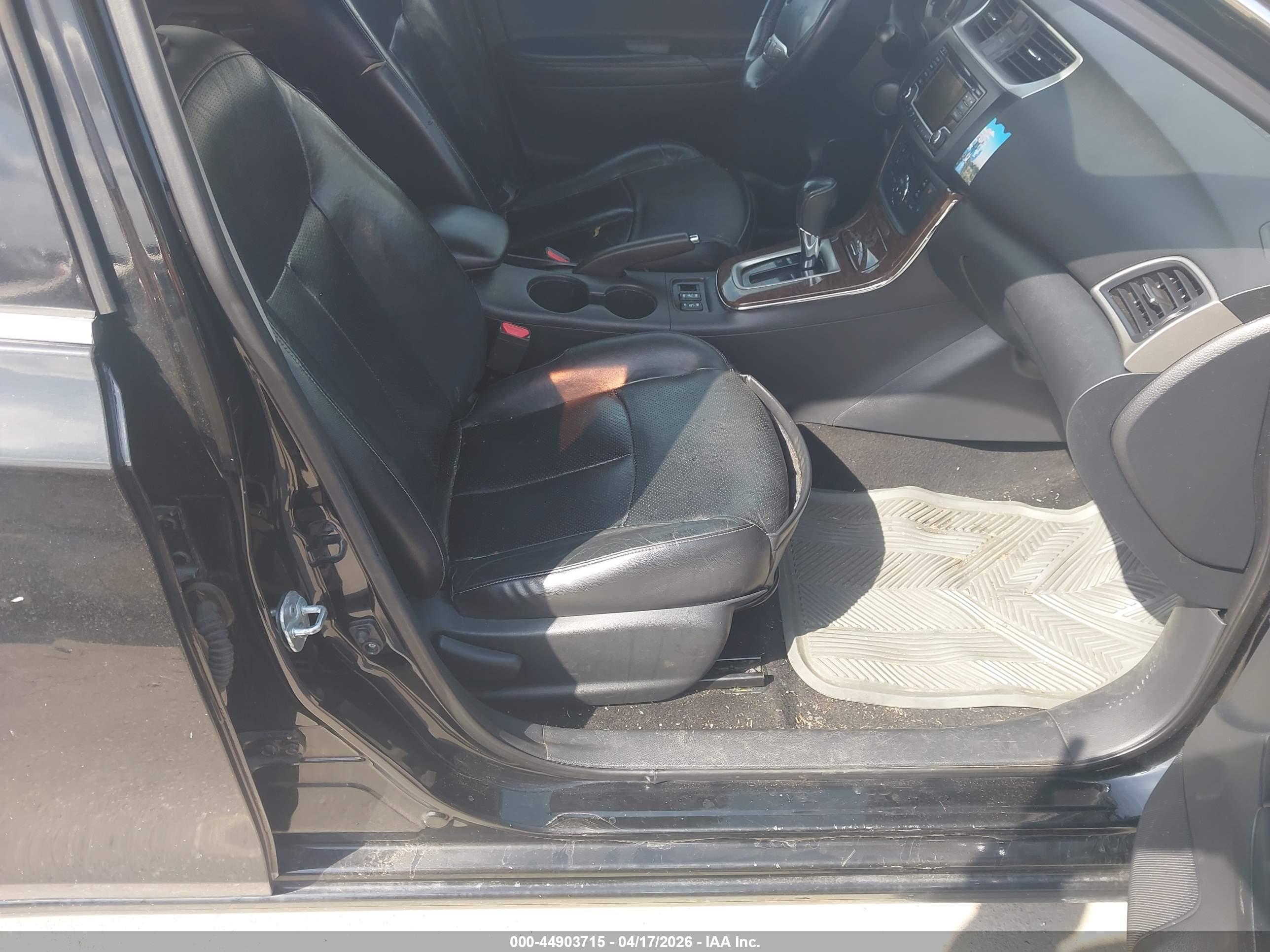 NISSAN SENTRA image 5