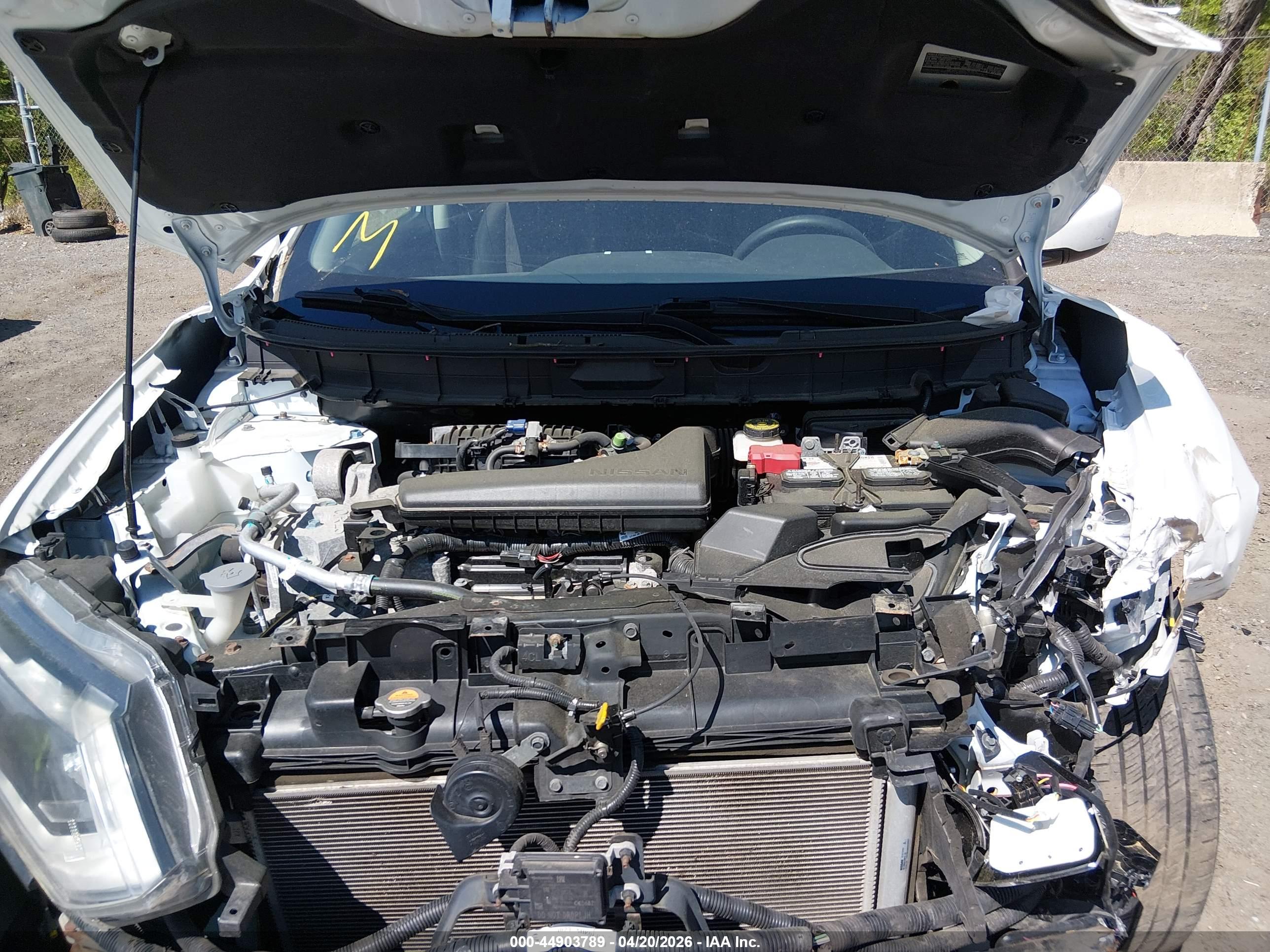NISSAN ROGUE image 10
