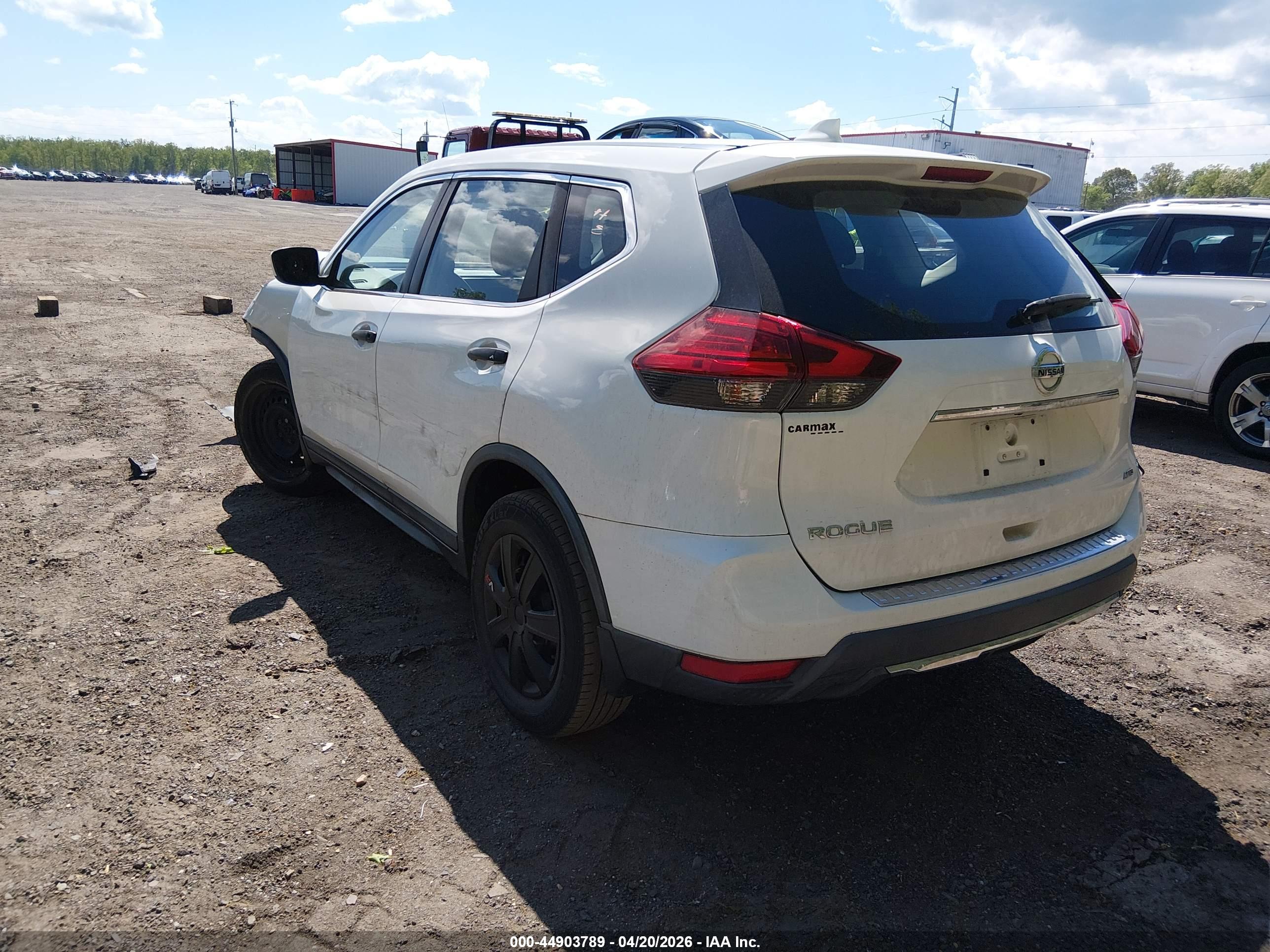 NISSAN ROGUE image 3
