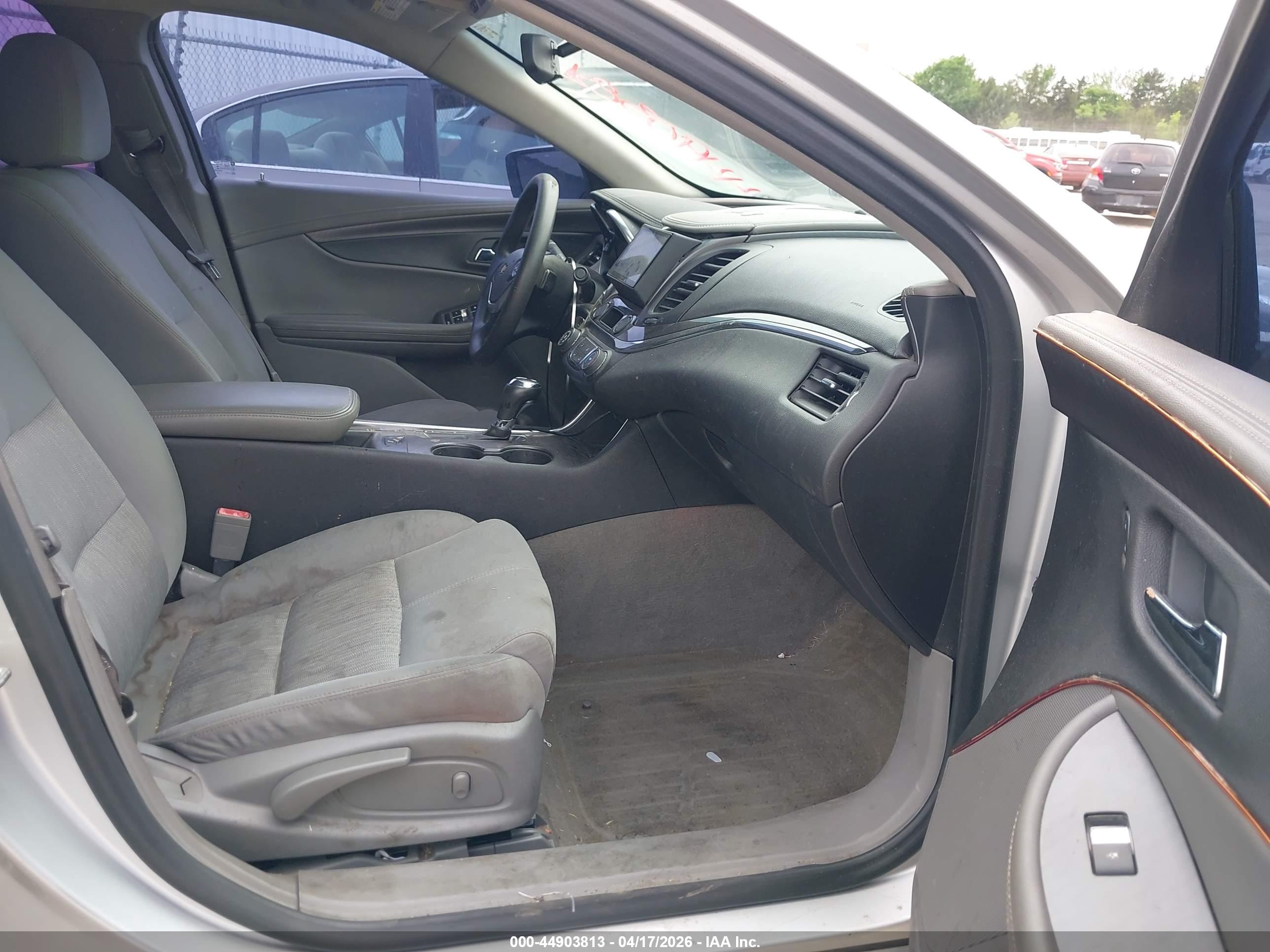 CHEVROLET IMPALA image 5