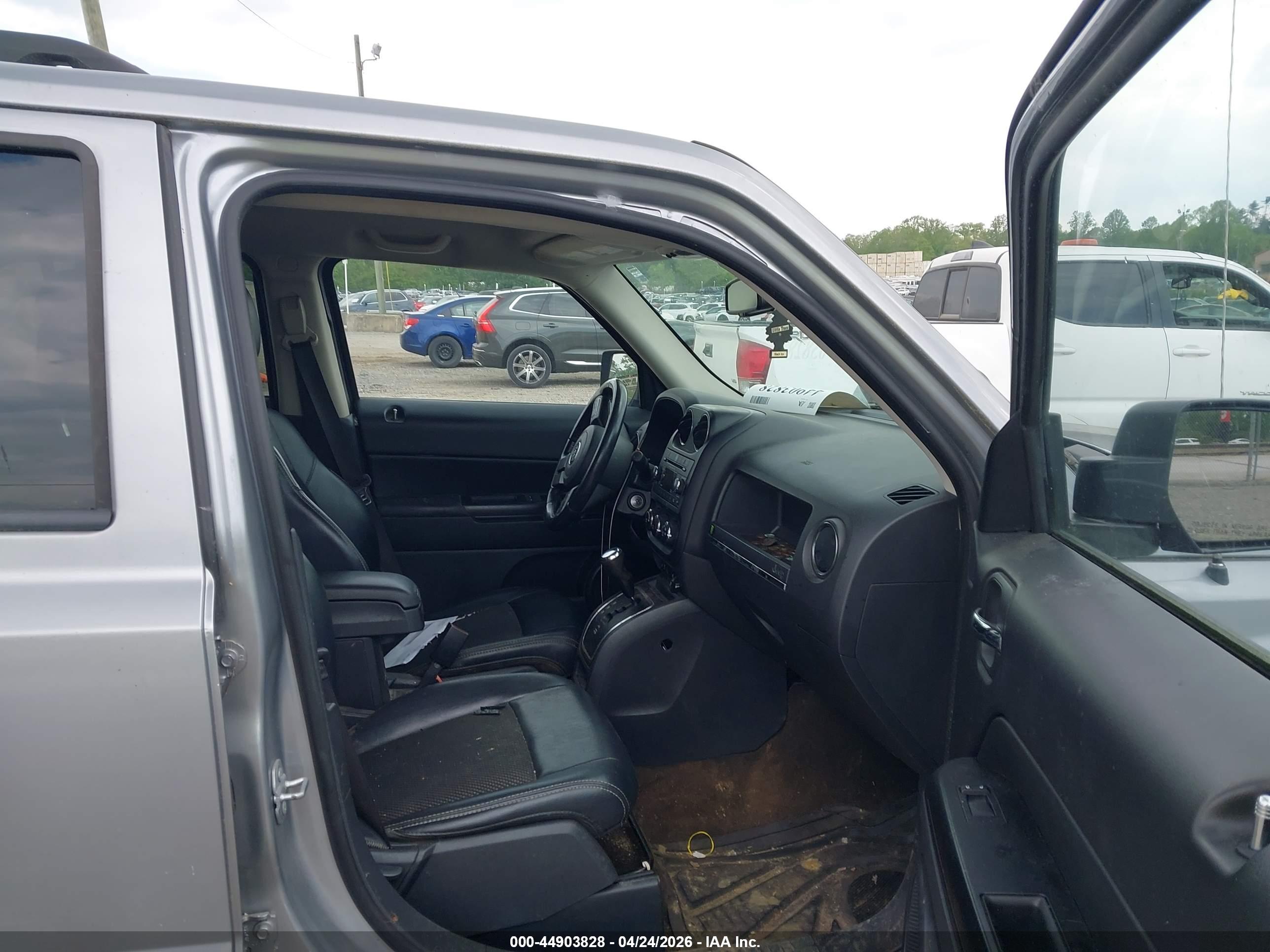 JEEP PATRIOT image 5