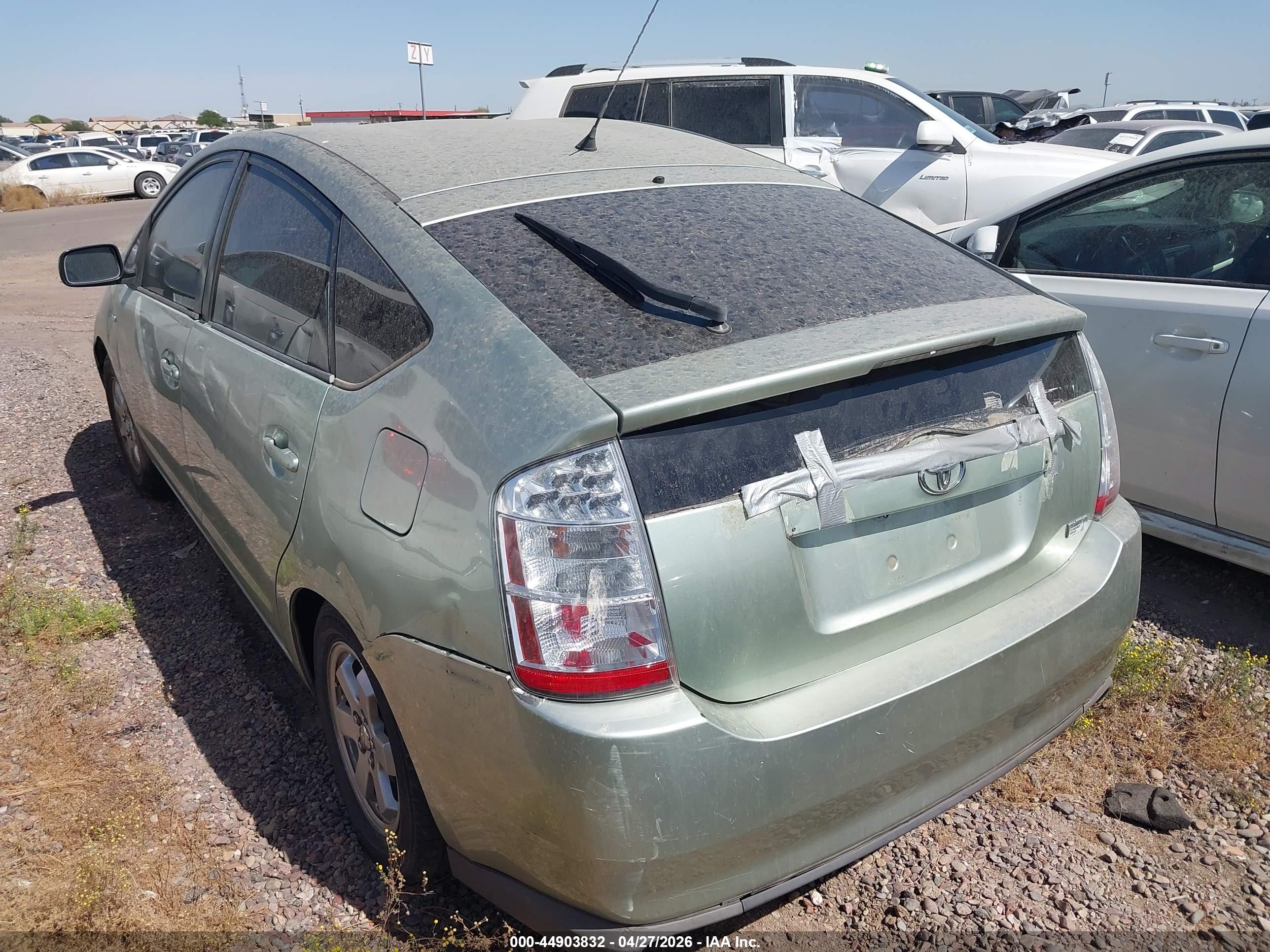 TOYOTA PRIUS image 3