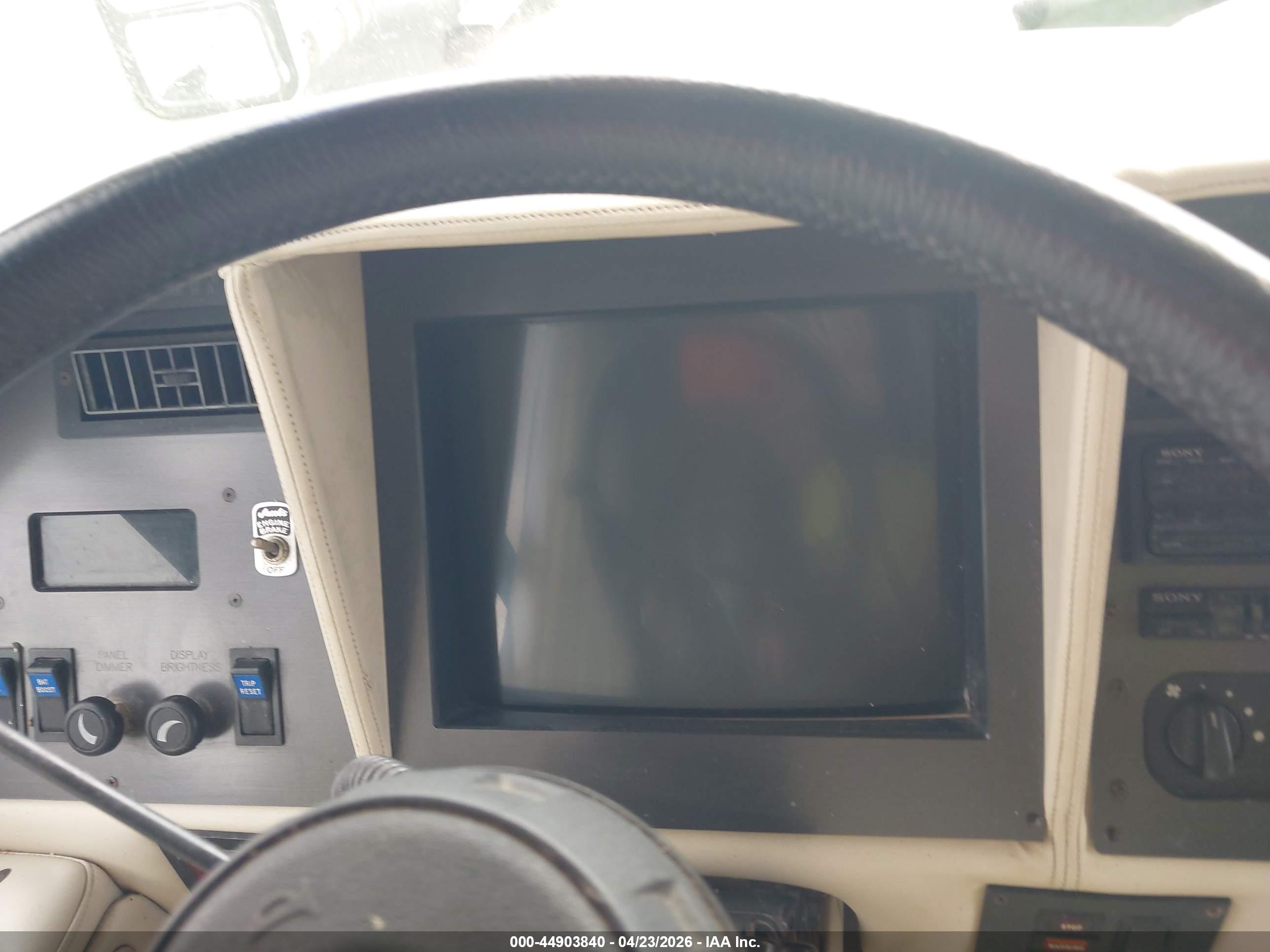 ROADMASTER RAIL image 7