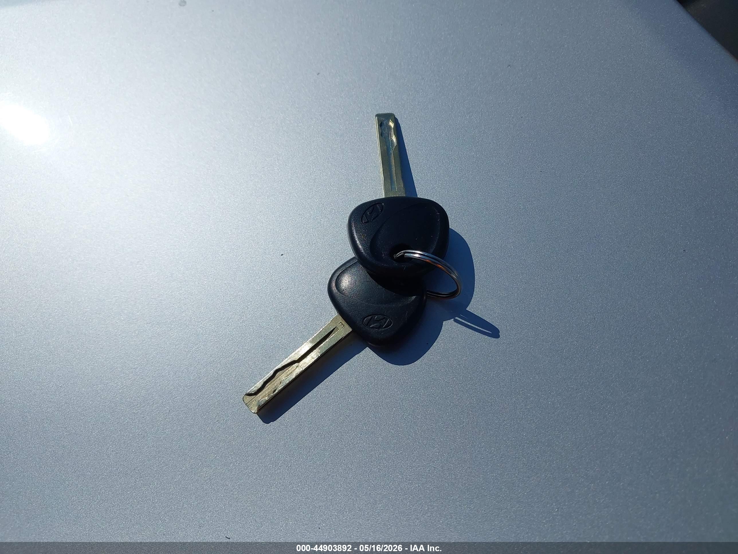 HYUNDAI SONATA image 11
