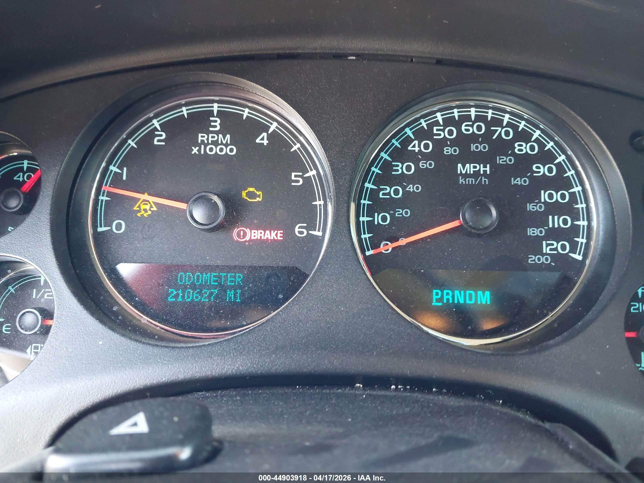 GMC YUKON image 7