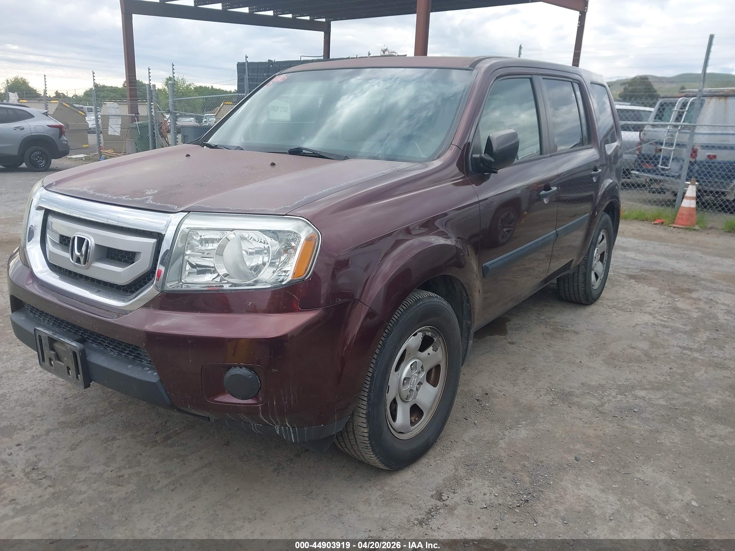 HONDA PILOT image 2