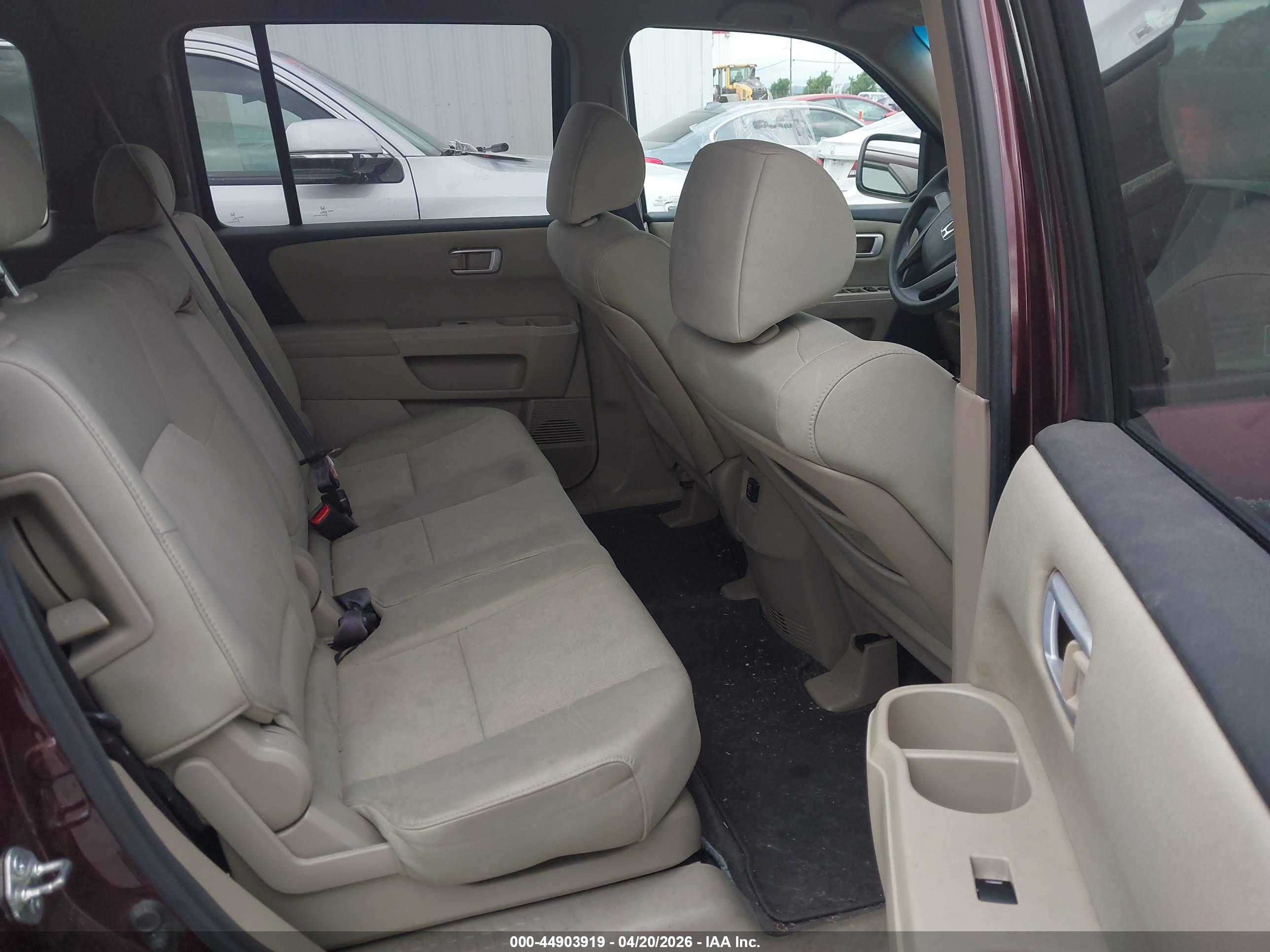 HONDA PILOT image 8