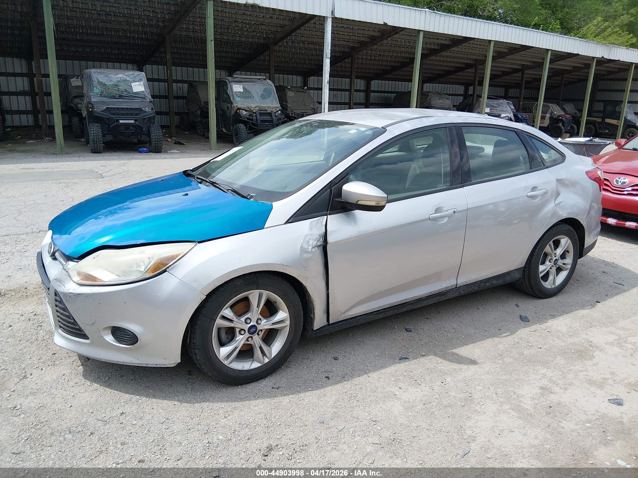 FORD FOCUS image 6
