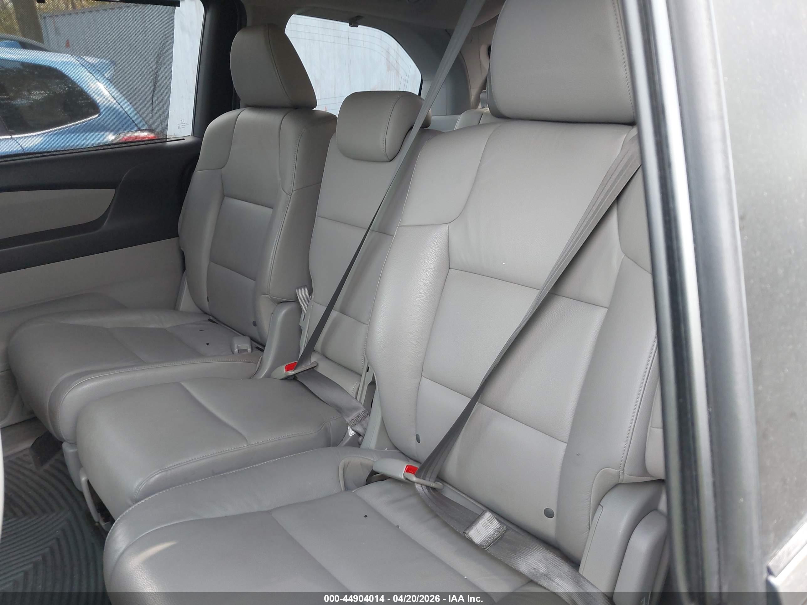 HONDA ODYSSEY image 8