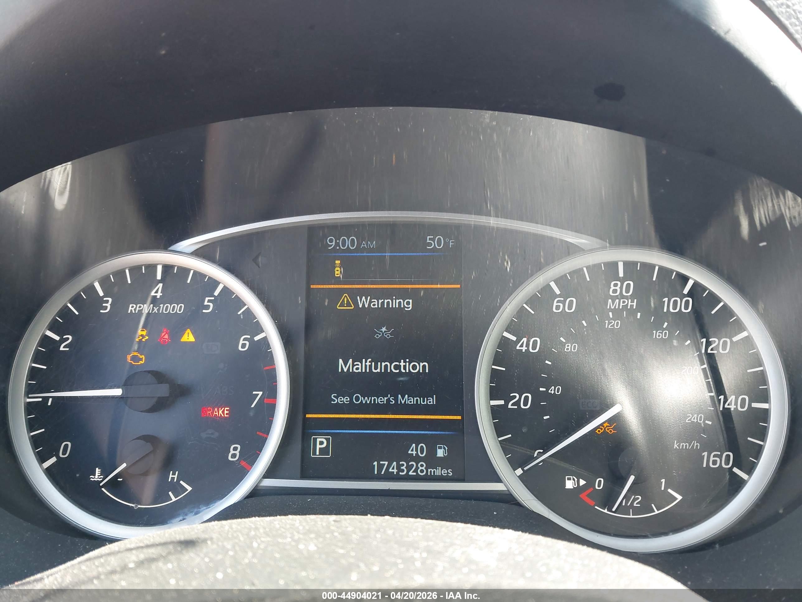 NISSAN SENTRA image 7