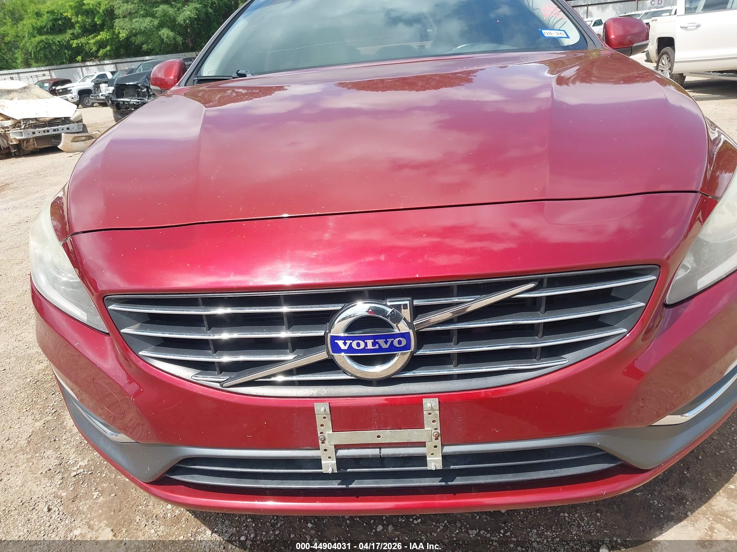 VOLVO S60 image 6