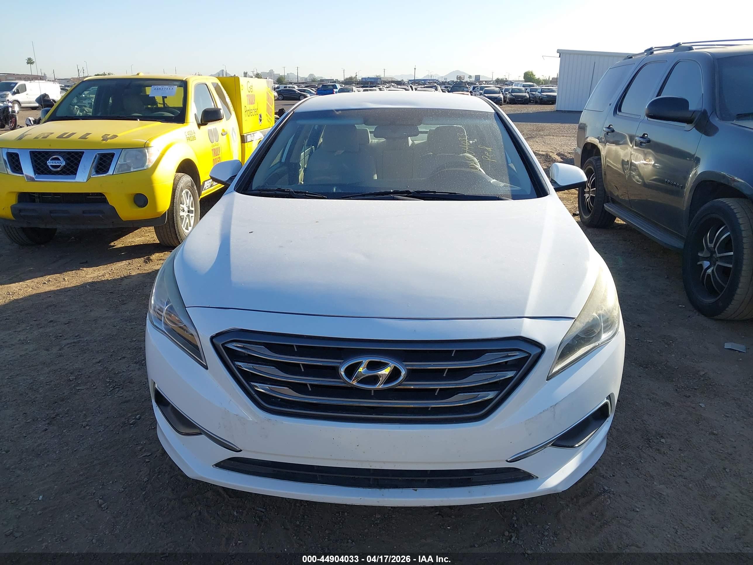 HYUNDAI SONATA image 6