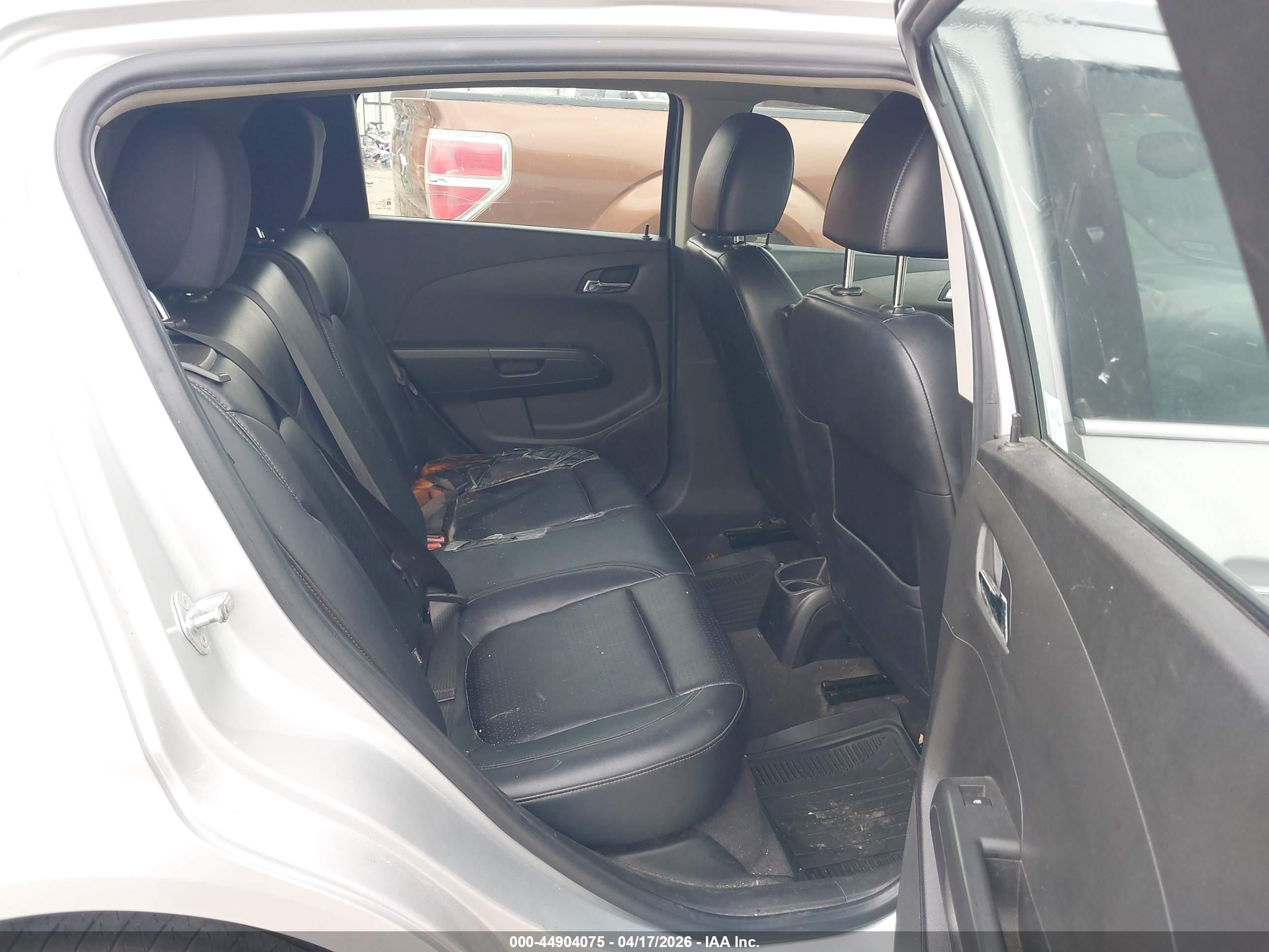 CHEVROLET SONIC image 8