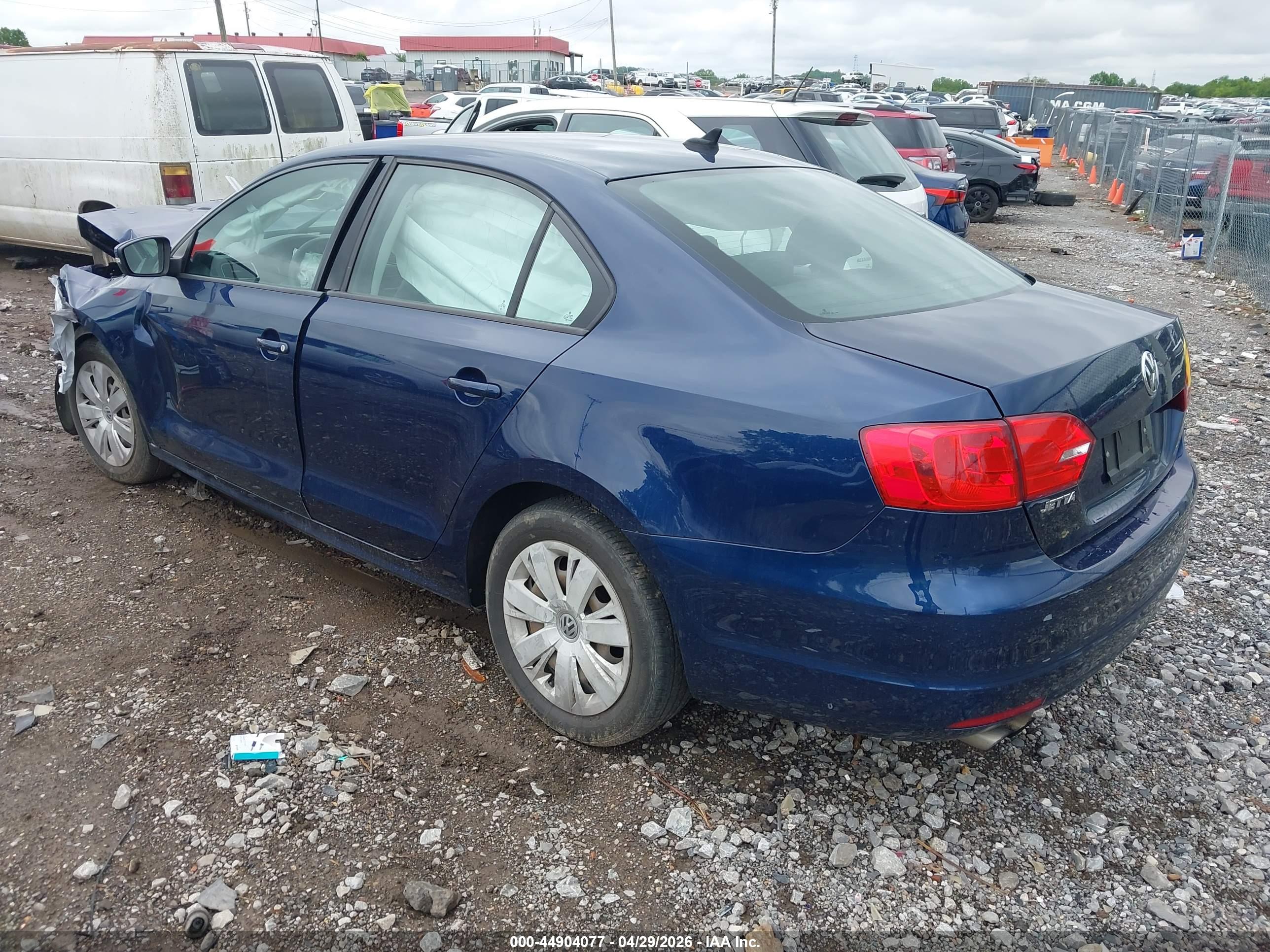 VOLKSWAGEN JETTA image 3