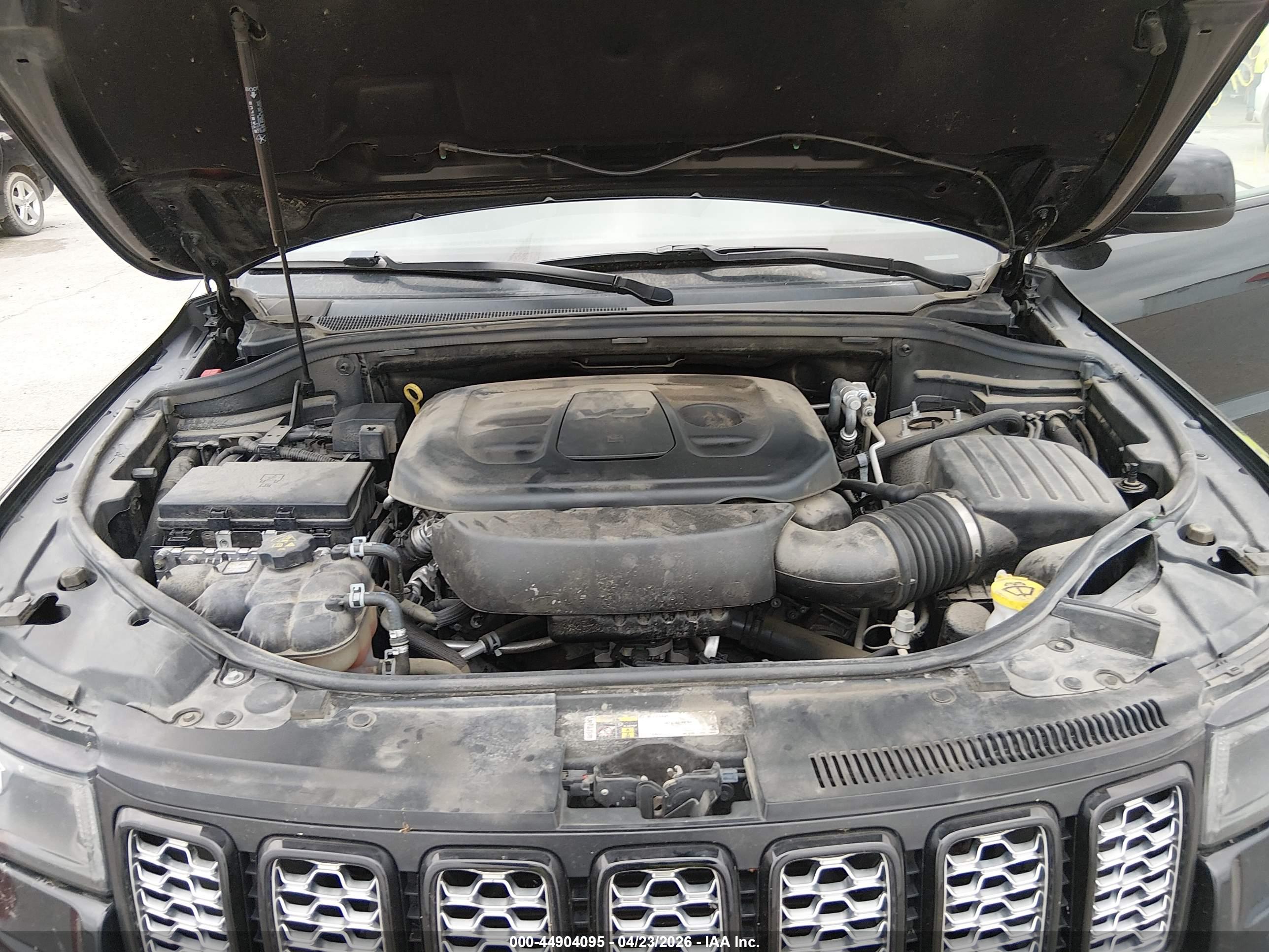 JEEP GRAND image 10