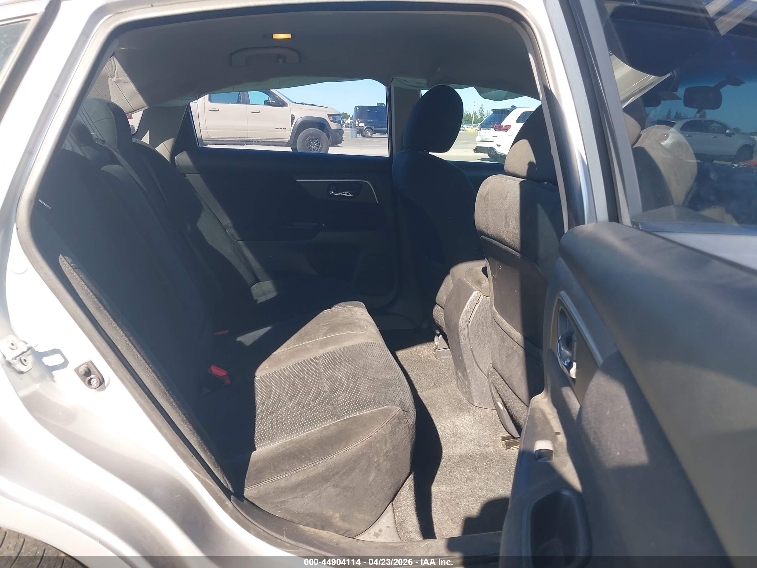 NISSAN ALTIMA image 8