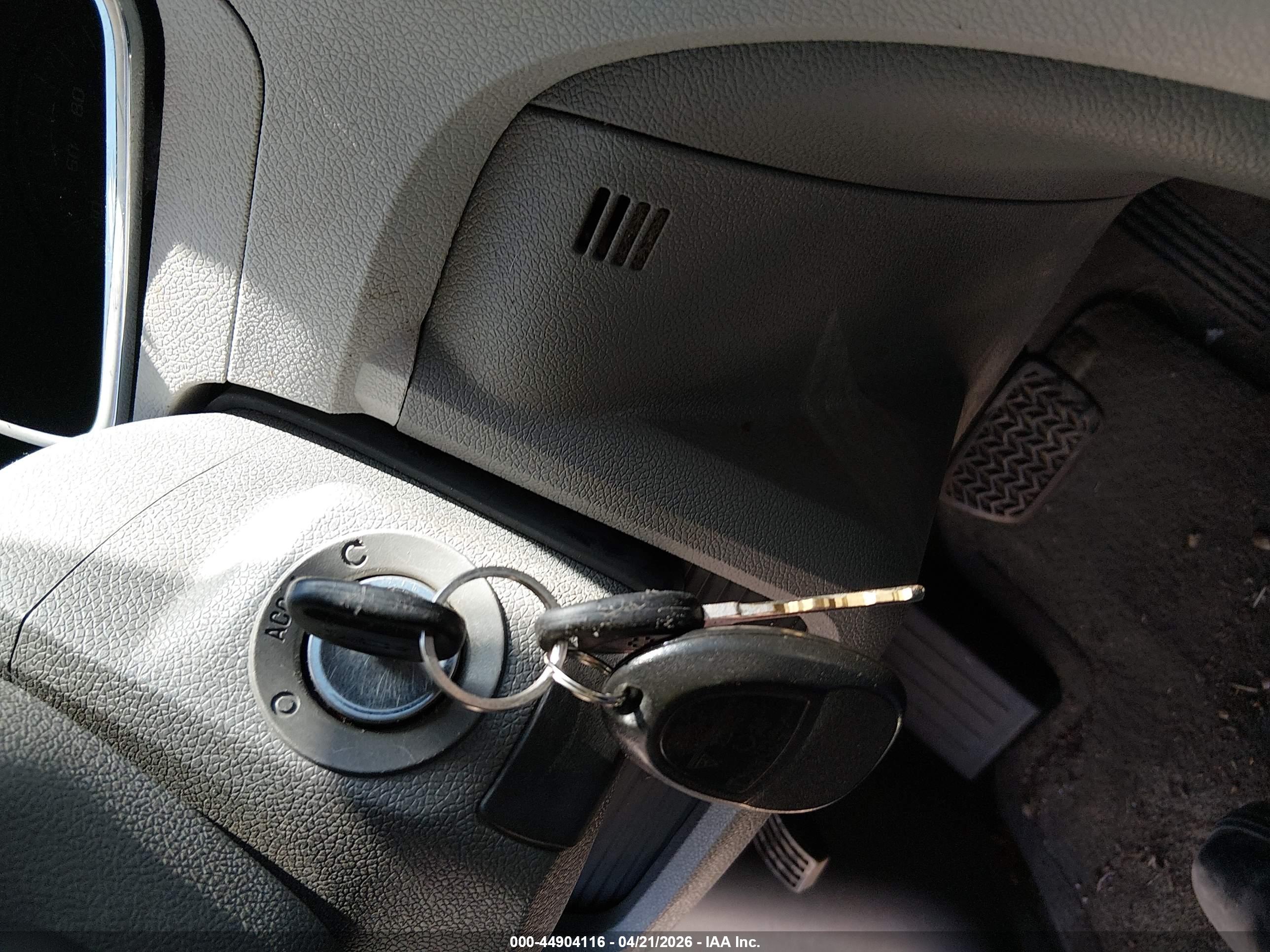 CHEVROLET TRAVERSE image 11