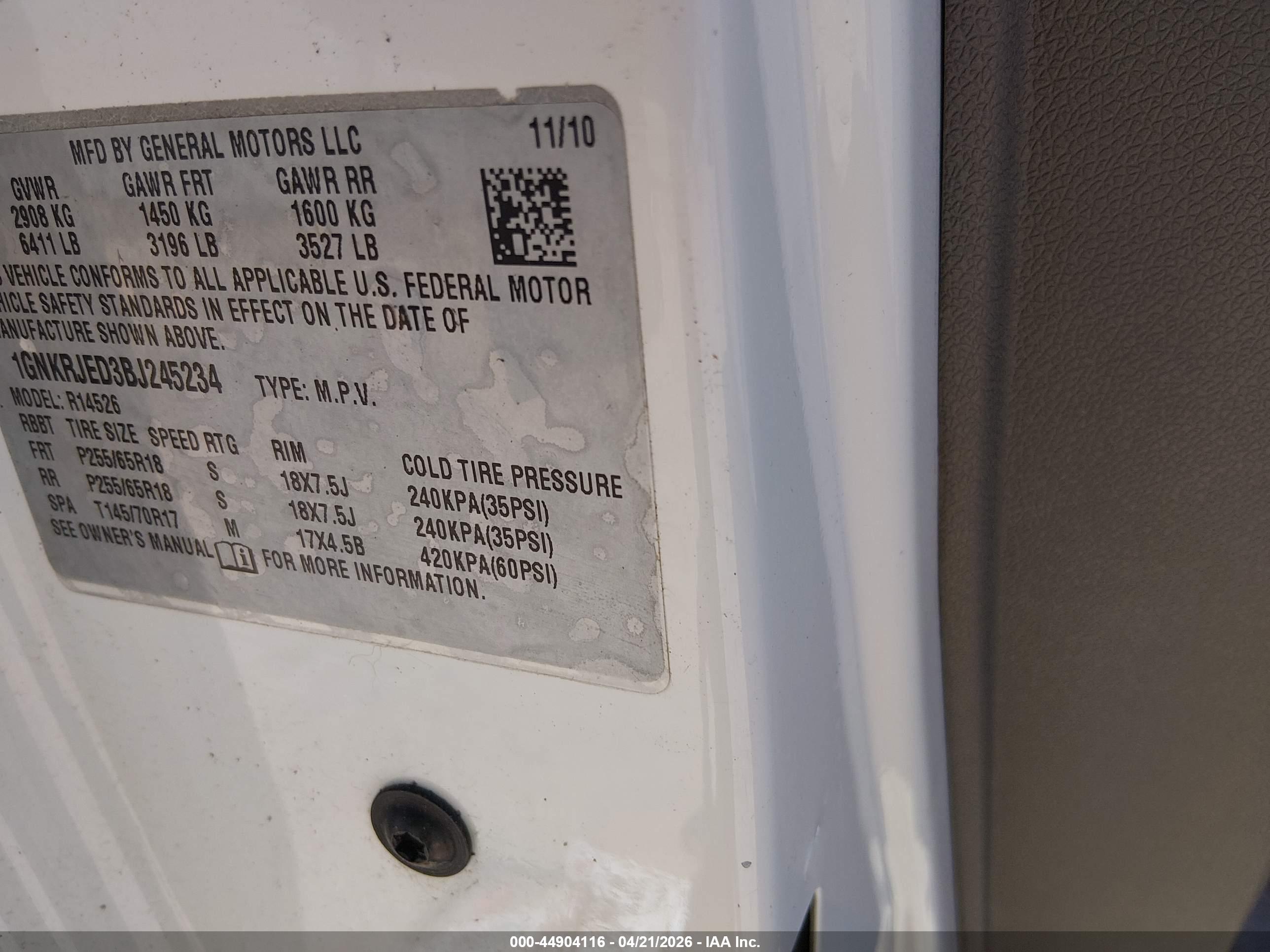 CHEVROLET TRAVERSE image 9