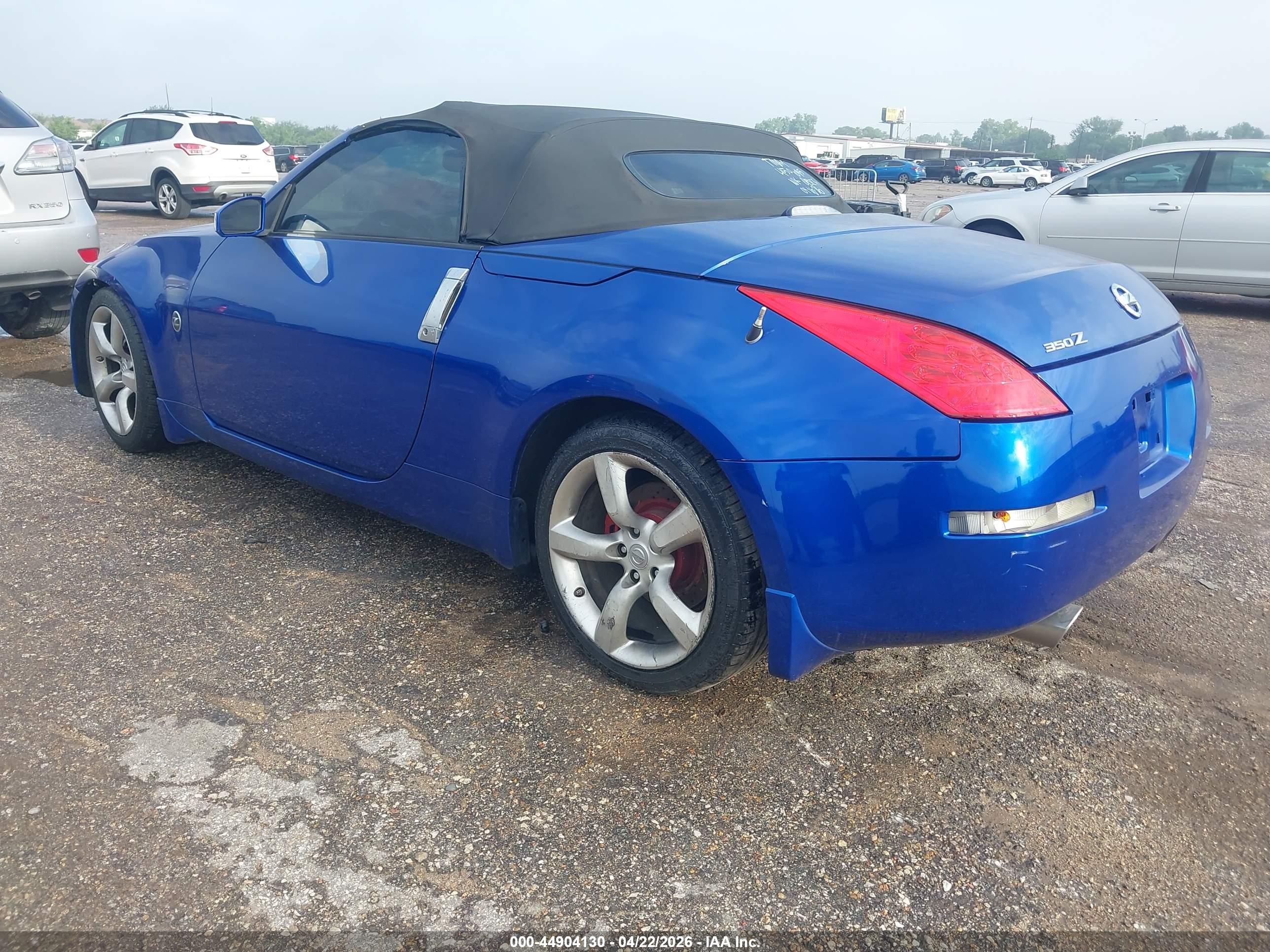 NISSAN 350Z image 3