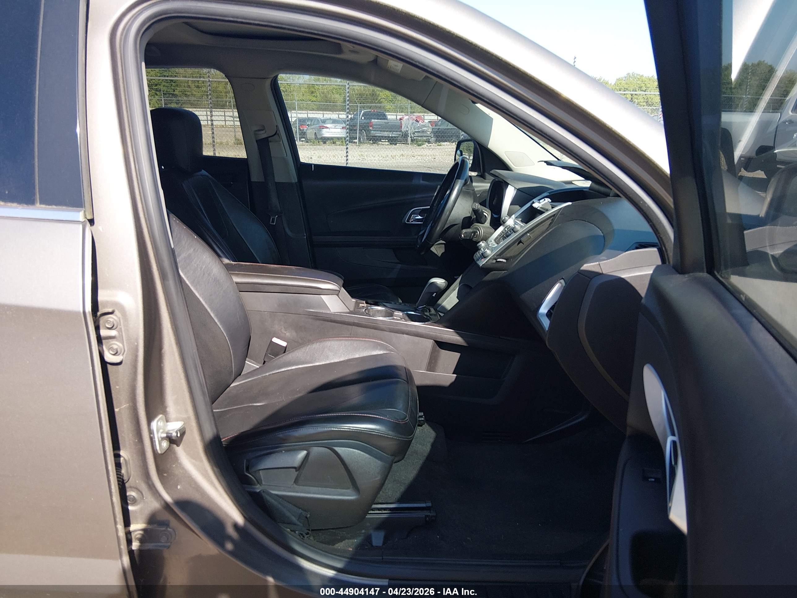 CHEVROLET EQUINOX image 5