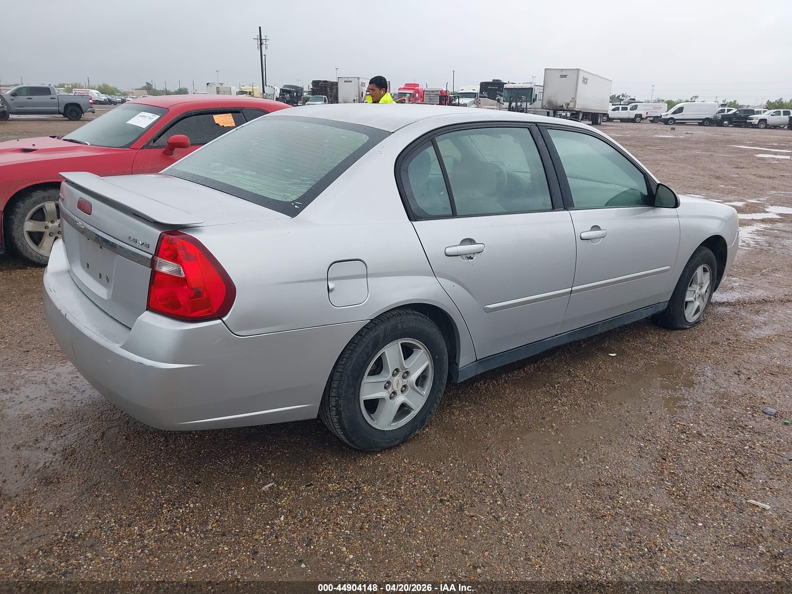 CHEVROLET MALIBU image 4