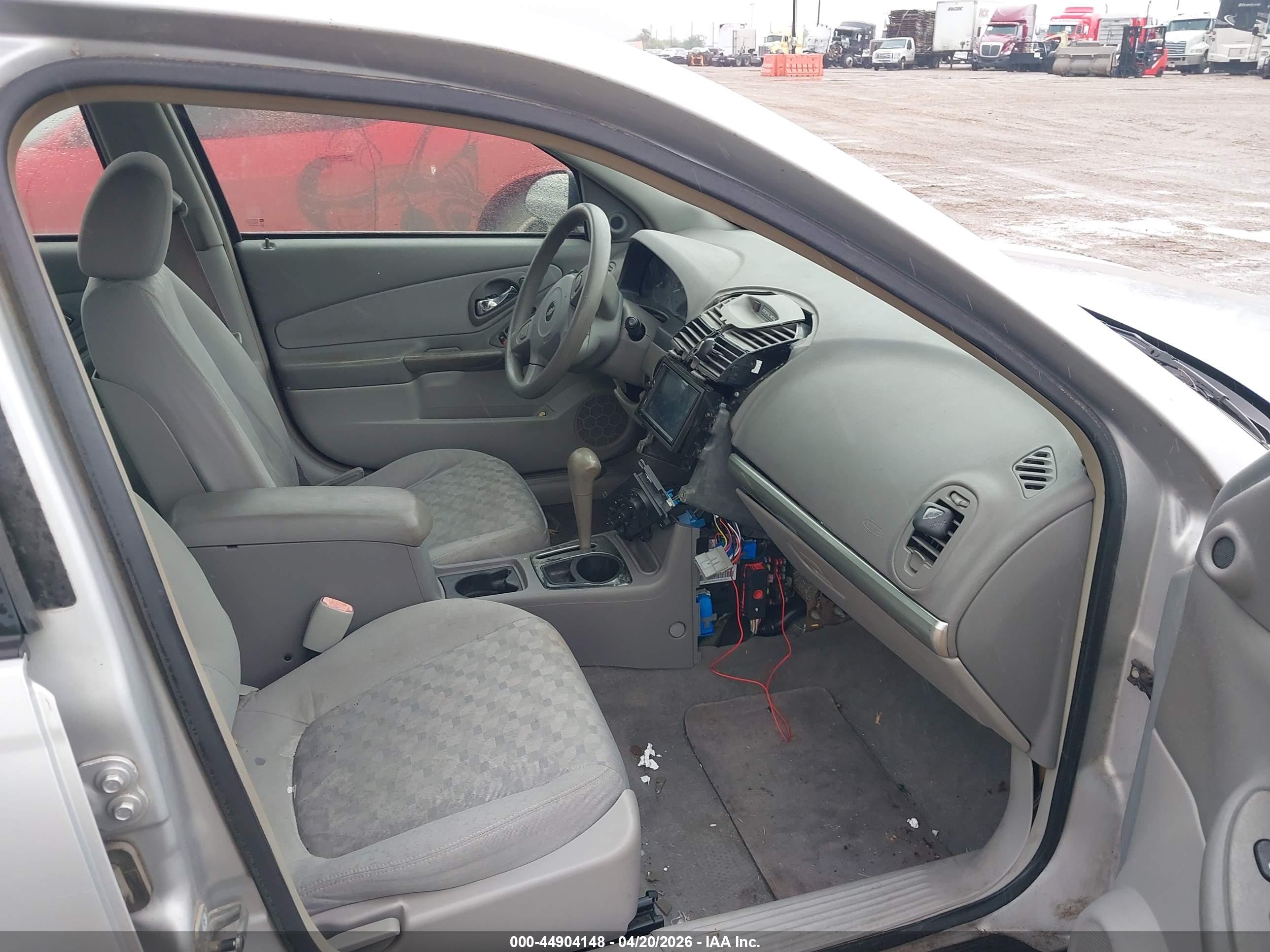 CHEVROLET MALIBU image 5