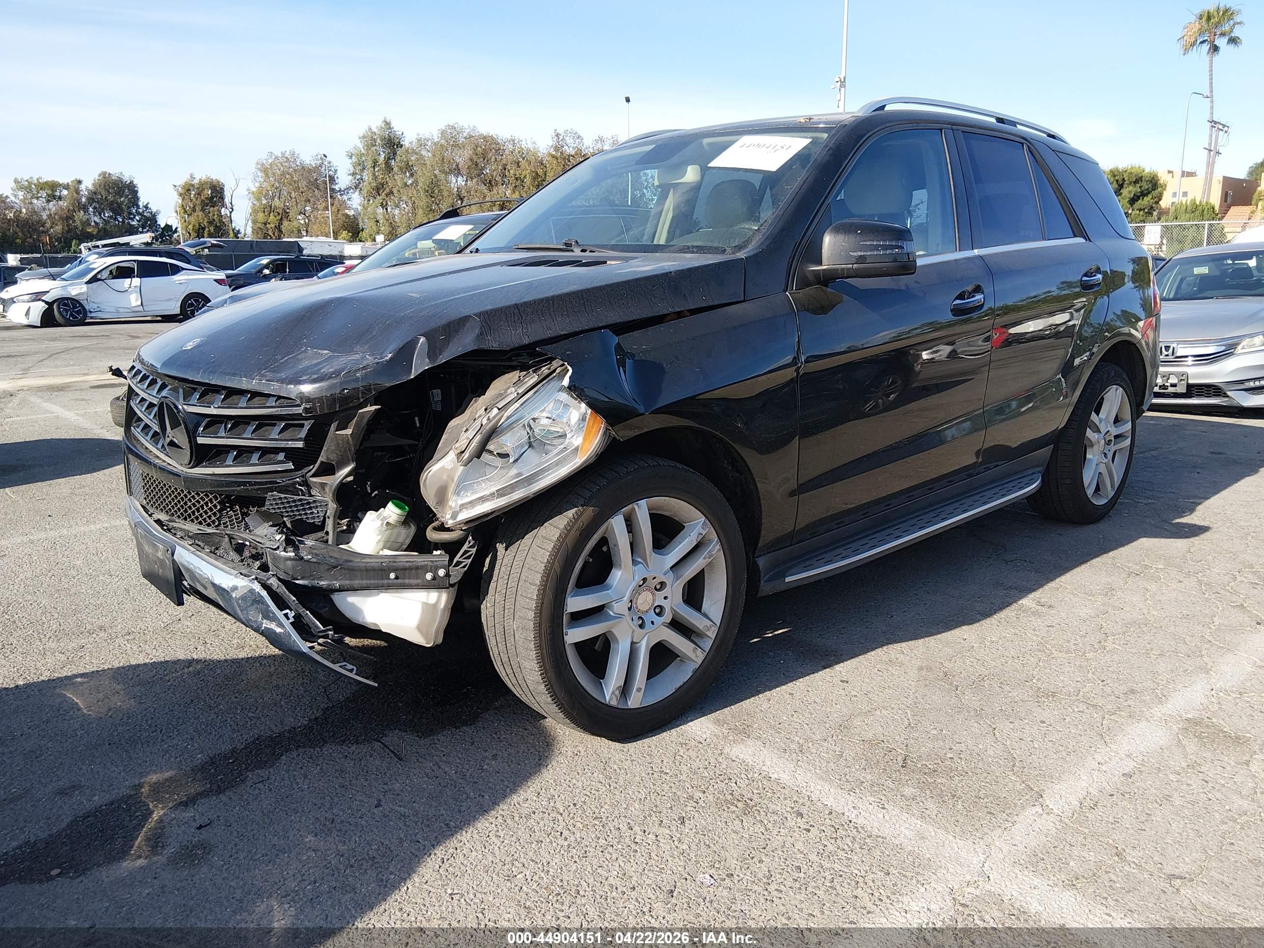 MERCEDES-BENZ ML image 2