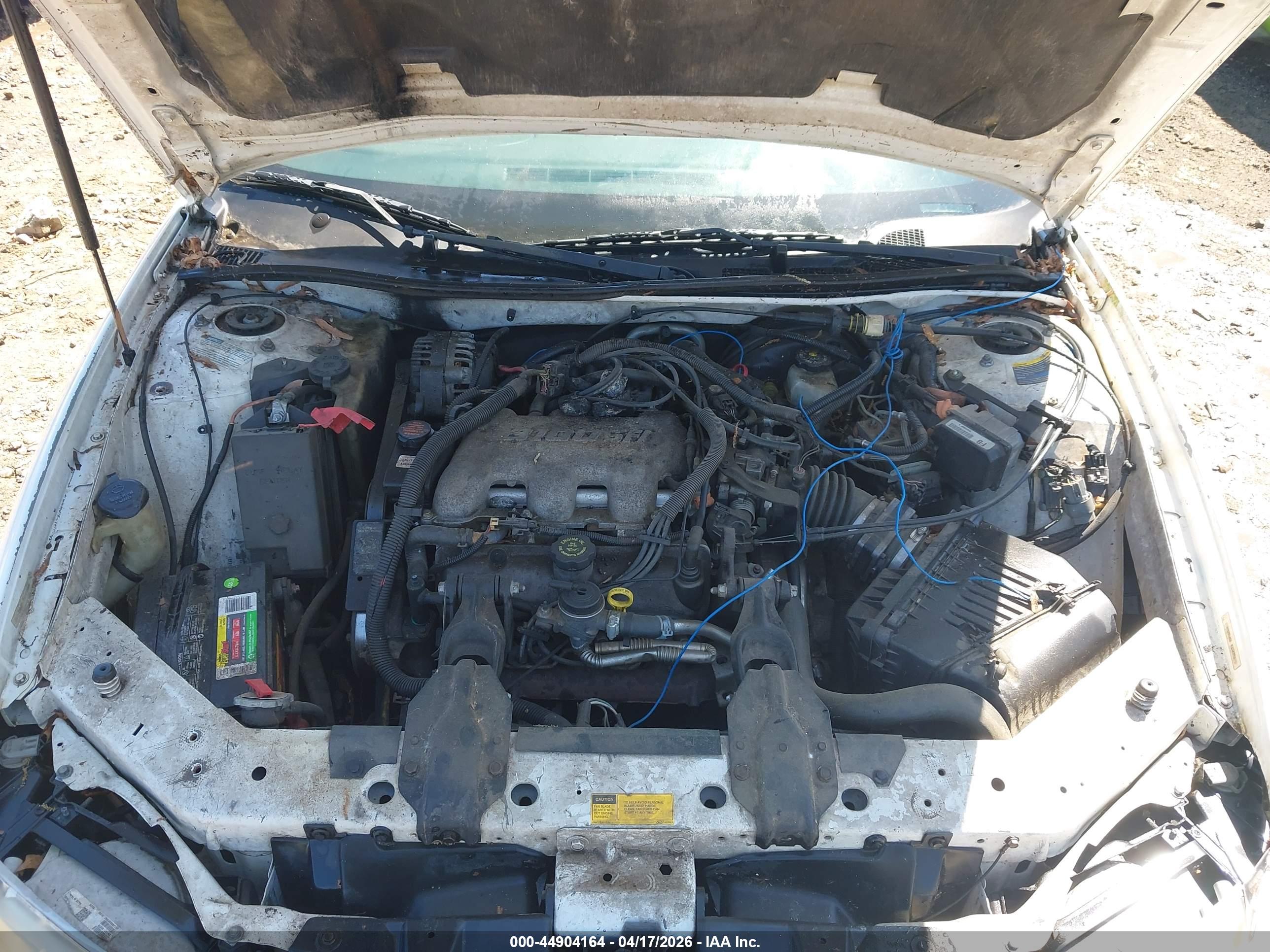 PONTIAC GRAND image 10