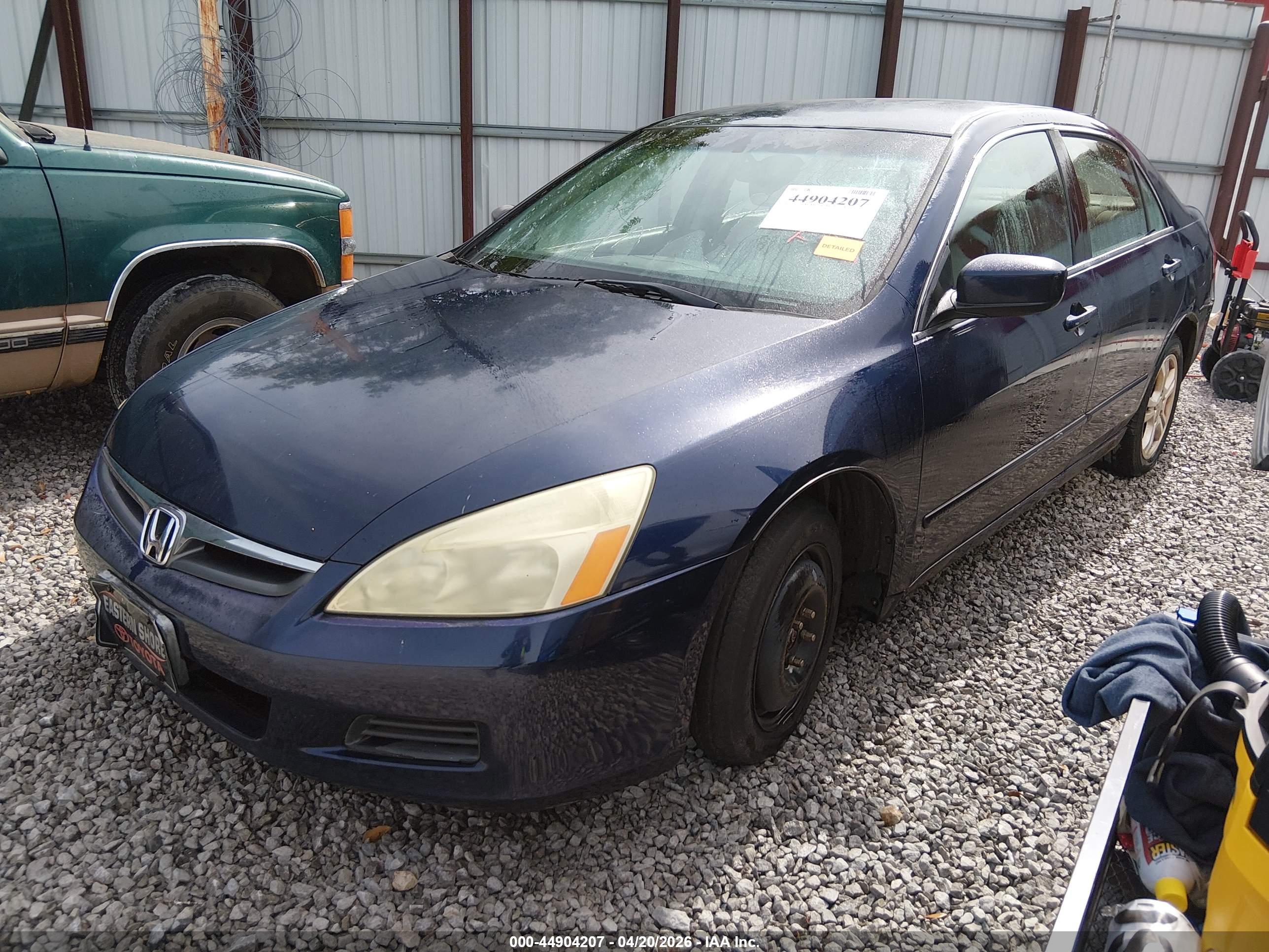 HONDA ACCORD image 2