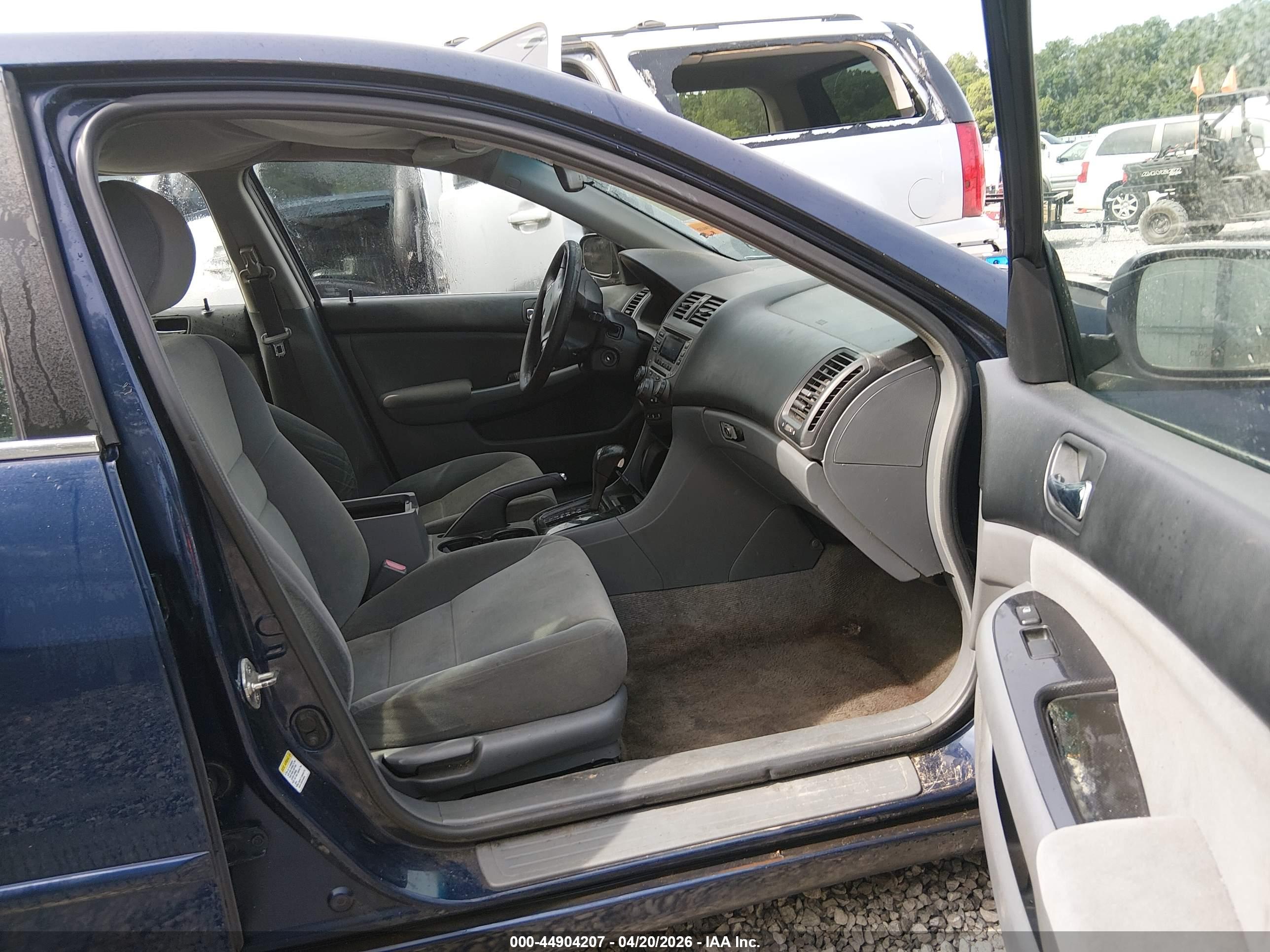 HONDA ACCORD image 5