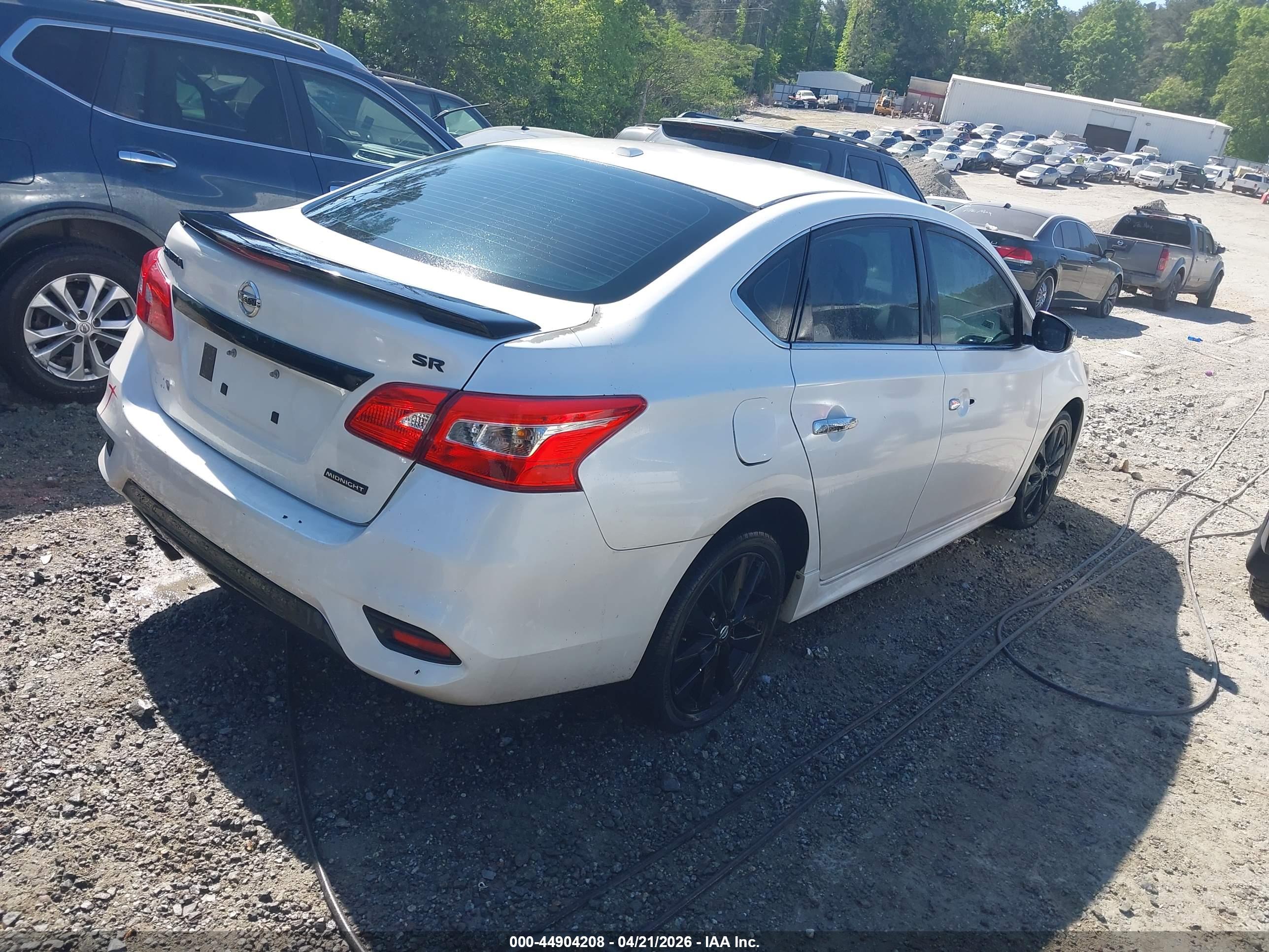 NISSAN SENTRA image 4