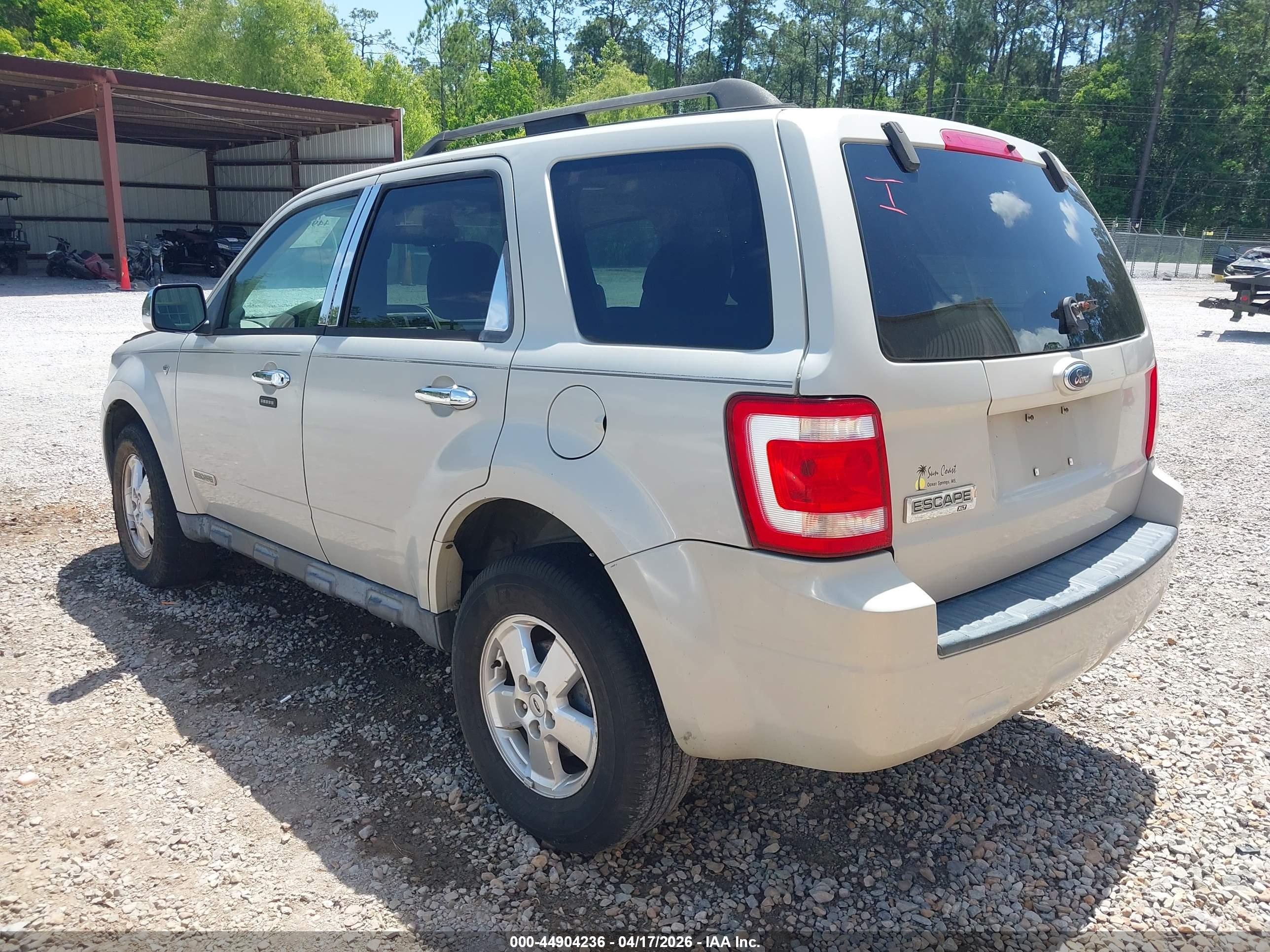 FORD ESCAPE image 3
