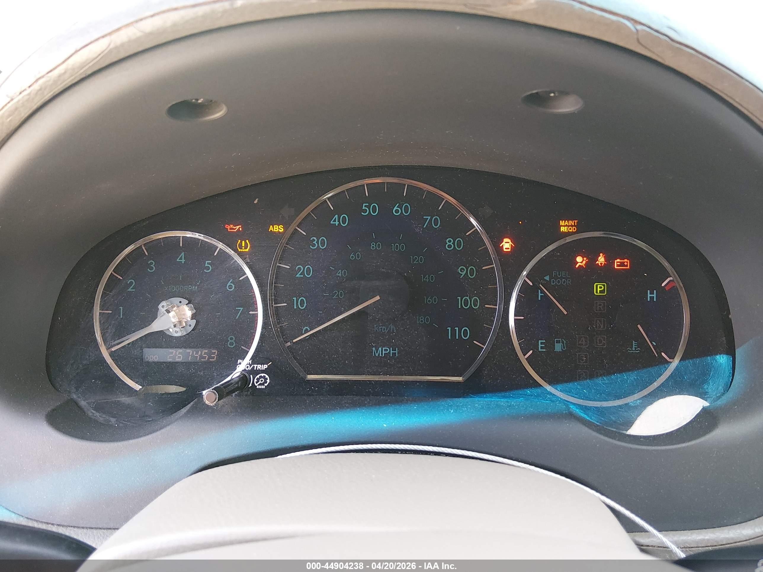 TOYOTA SIENNA image 7