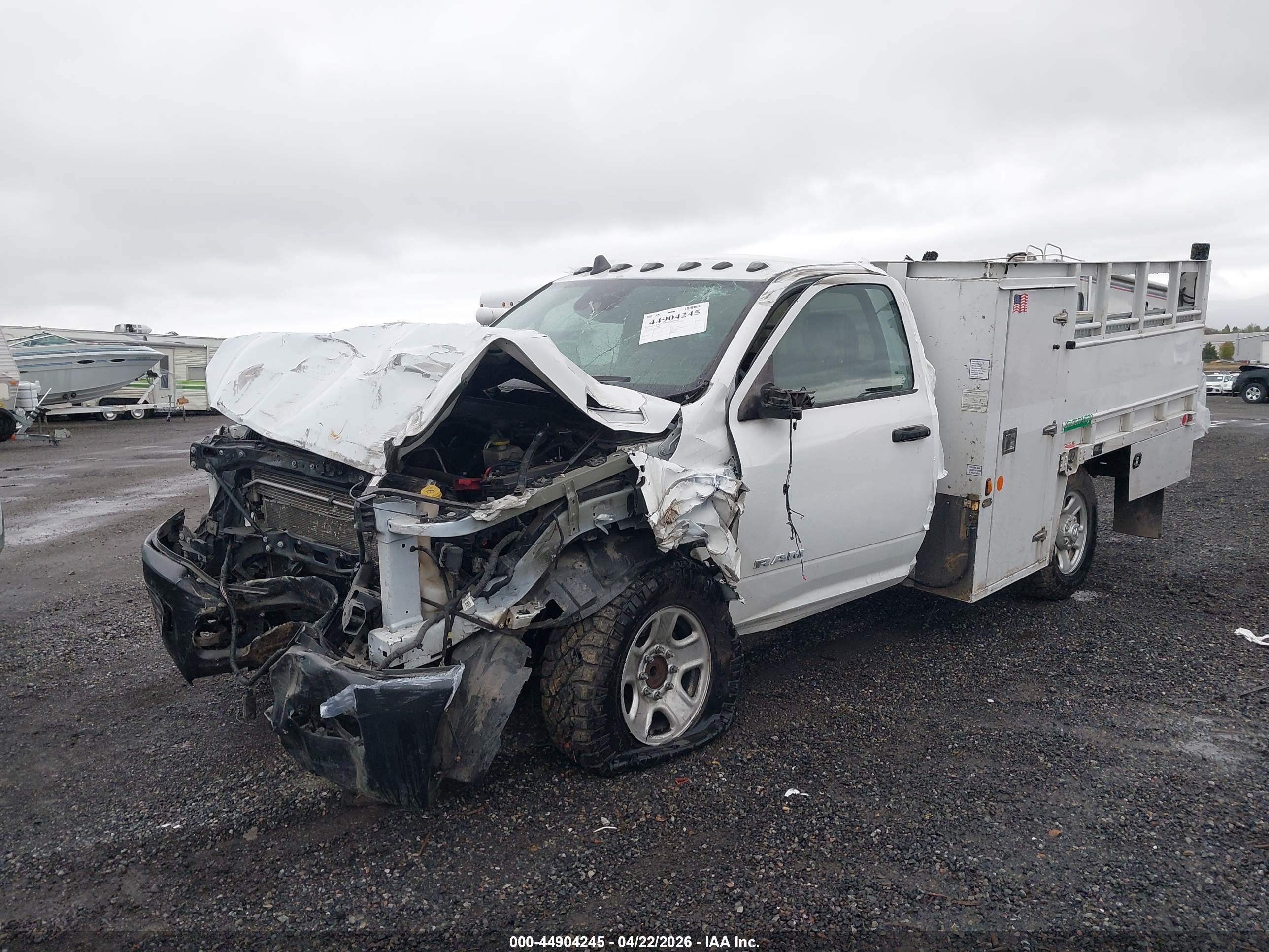 RAM 3500 image 2