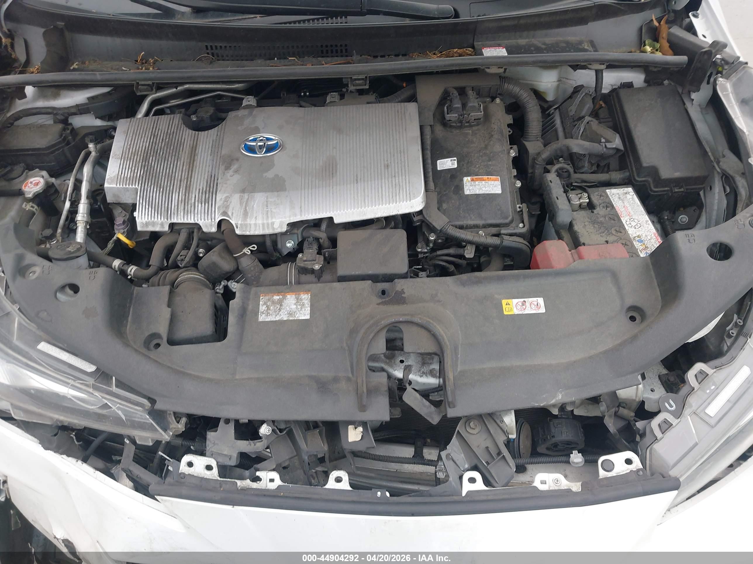 TOYOTA PRIUS image 10