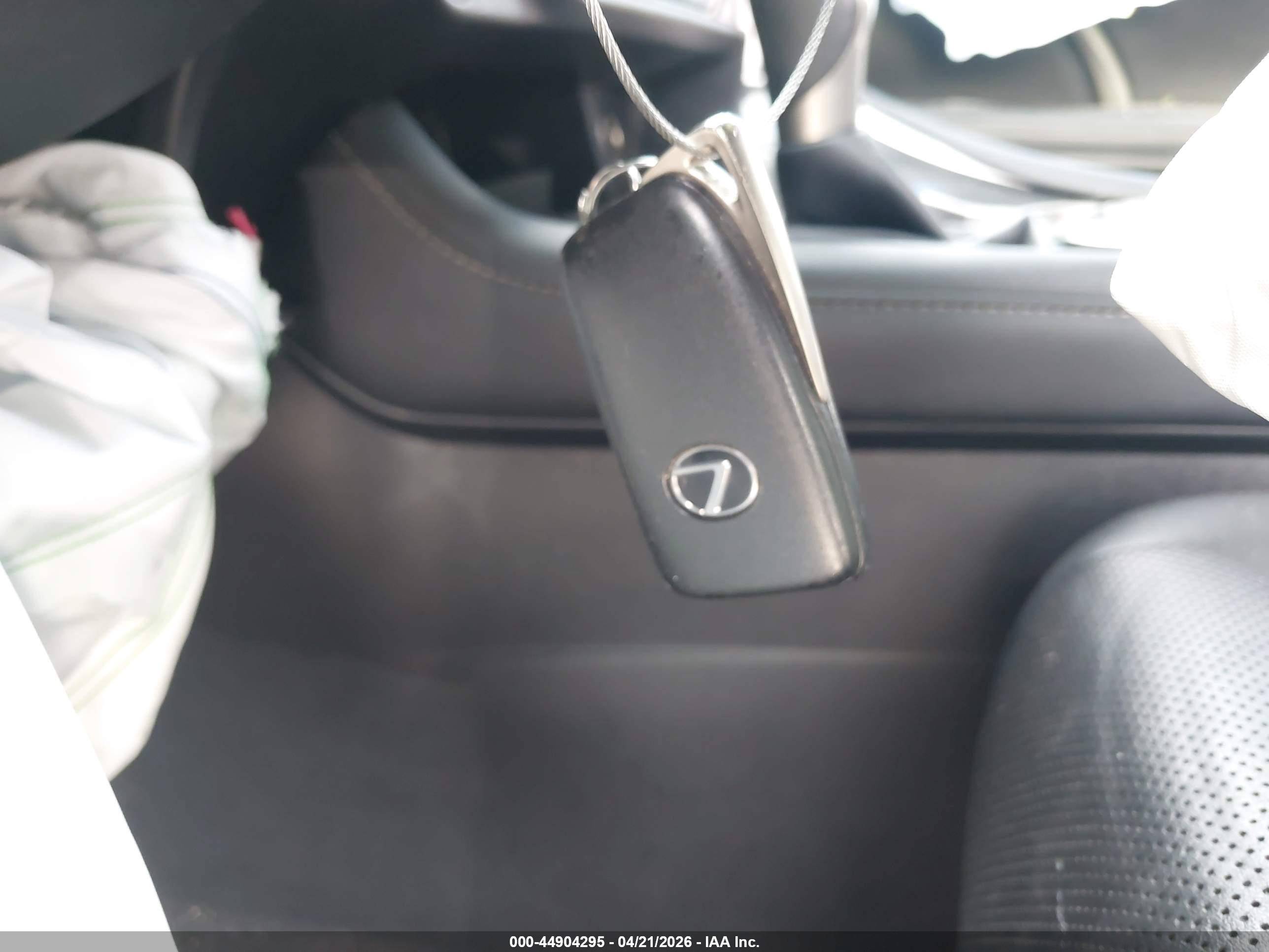 LEXUS RX image 11