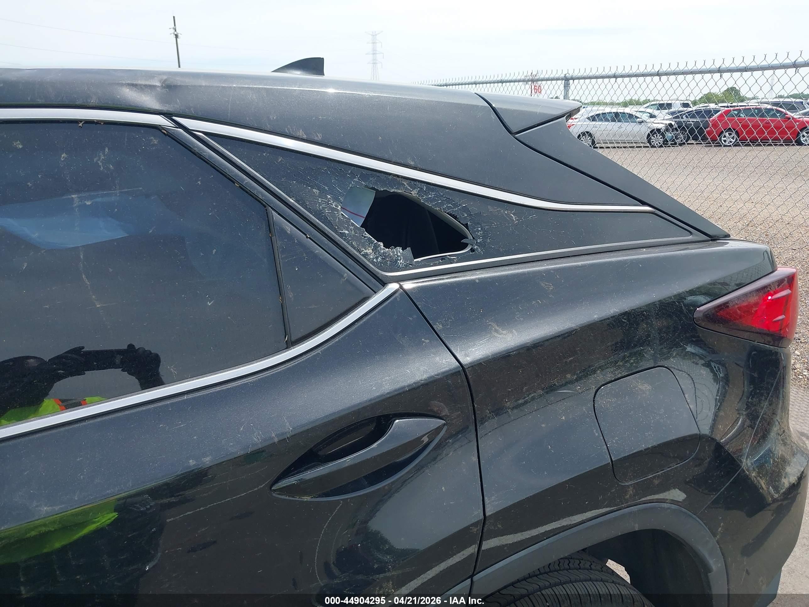 LEXUS RX image 6